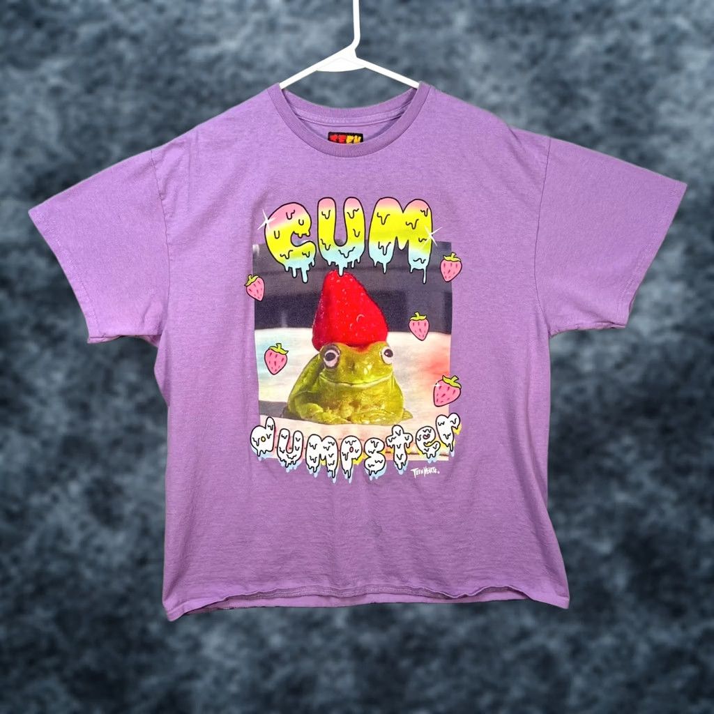 Vintage Teen Hearts C*m Dumpster Purple Frog Strawberry Graphic T Shirt Womens XL Size XL / US 12-14 / IT 48-50 - 1 Thumbnail