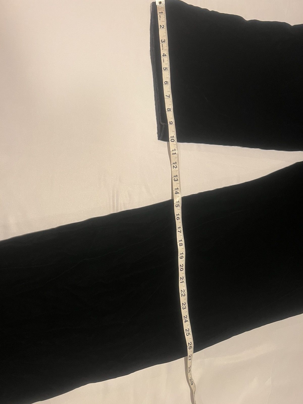 Saint Laurent Paris Saint Laurent wide leg velvet pants. 44/28. $2890 Size US 30 / EU 46 - 5 Thumbnail