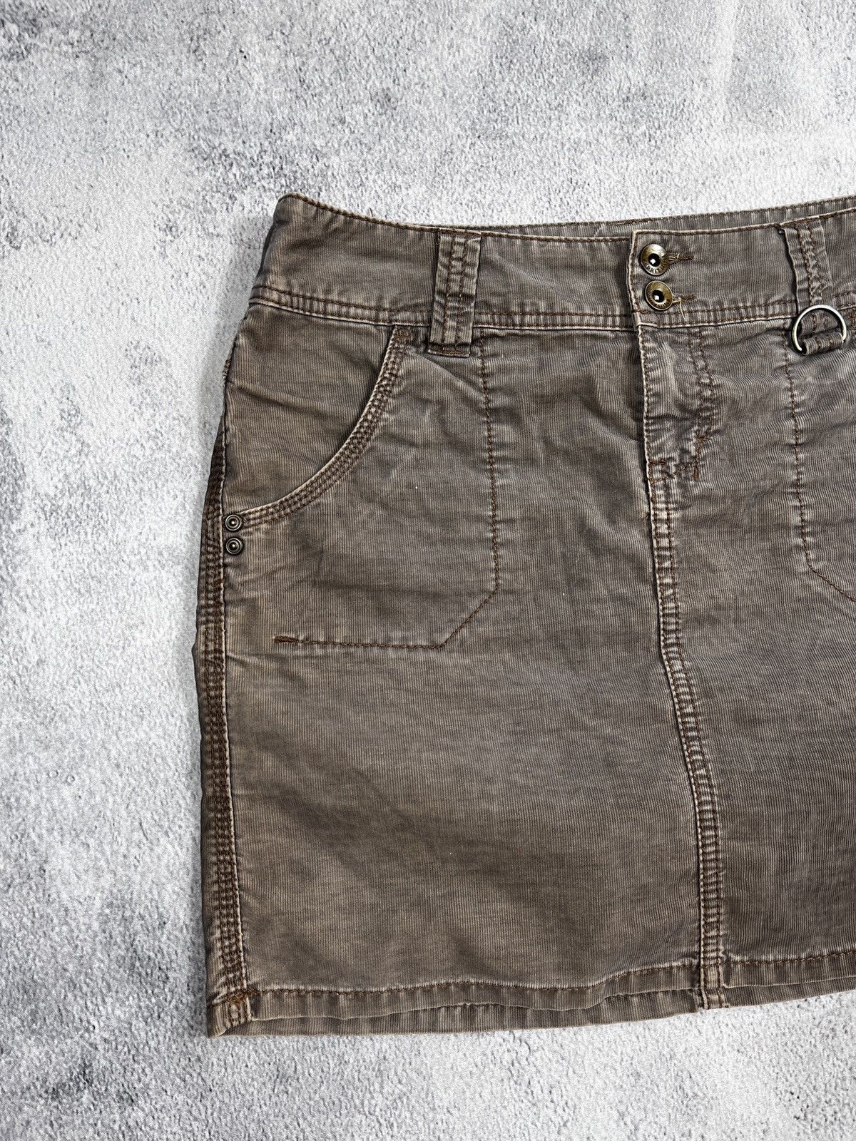 Vintage Vintage Y2K Japanese corduroy style mini skirt streetwear Size 27" / US 4 / IT 40 - 2 Thumbnail