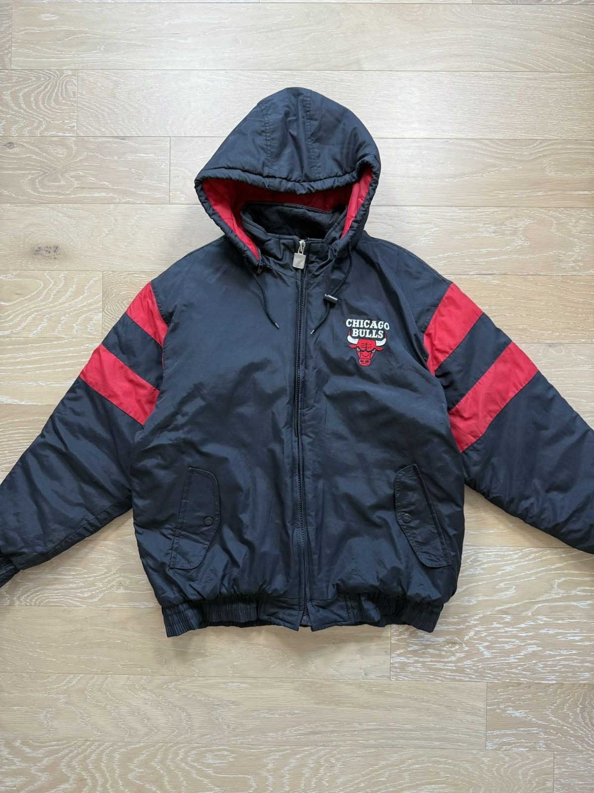Logo 7 Vintage Chicago Bulls Puffer Jacket Logo 7 Size US L / EU 52-54 / 3 - 5 Thumbnail