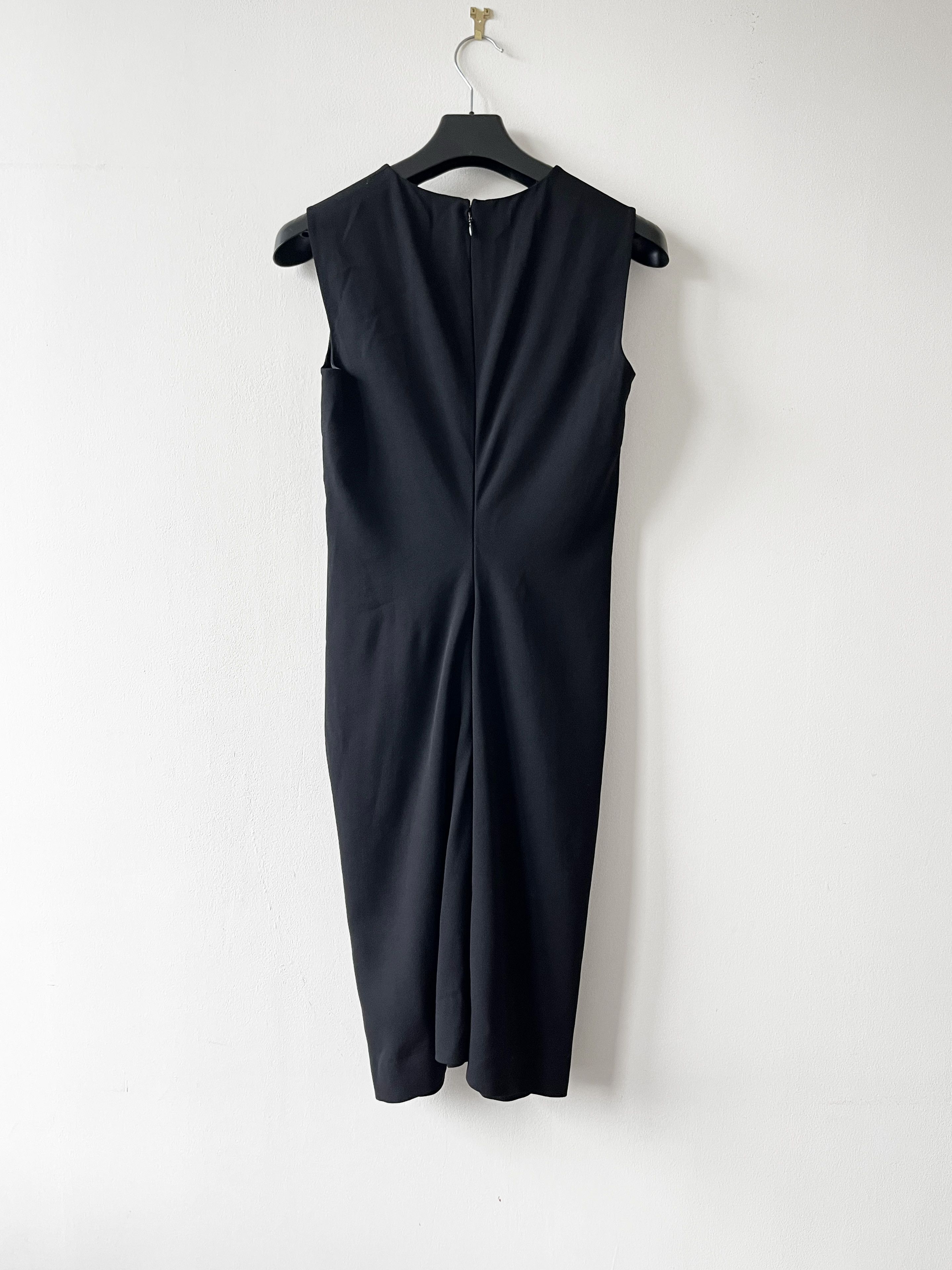 Prada Prada black dress with bow detail Size M / US 6-8 / IT 42-44 - 2 Thumbnail