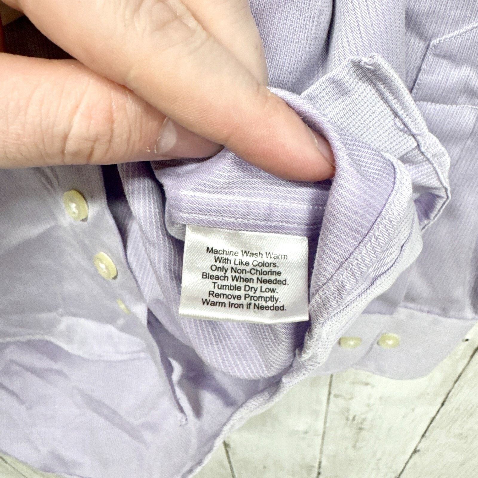 Kenneth Cole Kenneth Cole AWearNess Shirt 14 1/2 32/33 Long Sleeve Slim Size US S / EU 44-46 / 1 - 4 Thumbnail