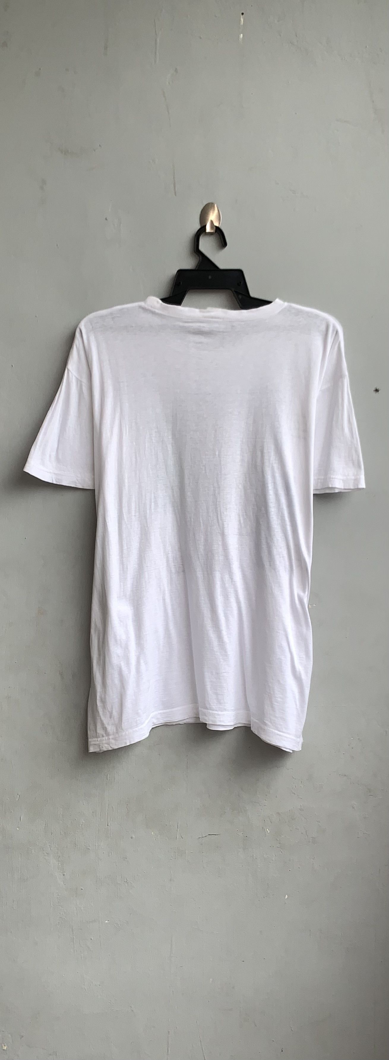 Band Tees Madonna Nudes 1979's Vintage Shirt Size US L / EU 52-54 / 3 - 4 Thumbnail