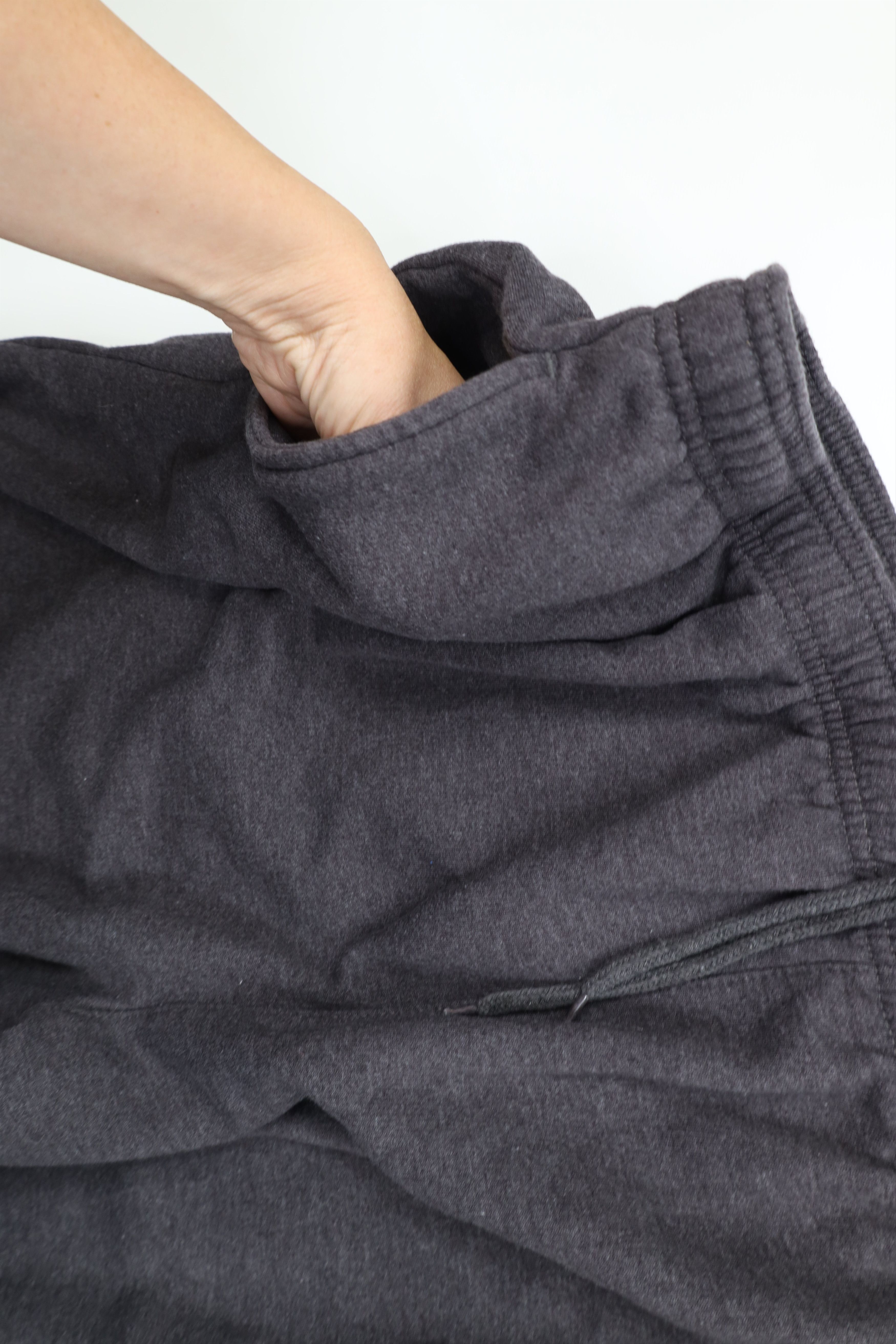 Champion Vintage Y2K Champion Logo Sweatpants Joggers Pants Gray Size US 42 / EU 58 - 7 Thumbnail