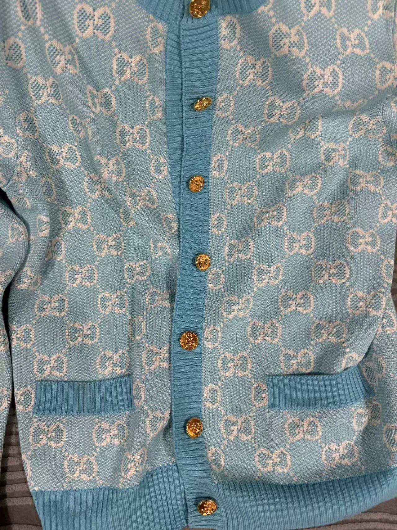Gucci Gucci 99% New Authentic Cardigan Size S / US 4 / IT 40 - 2 Thumbnail