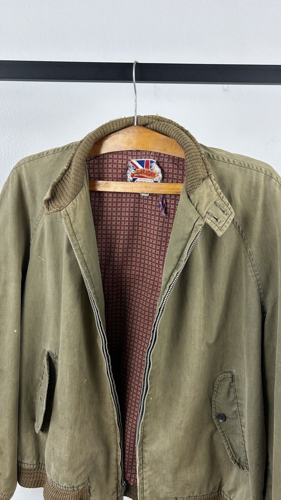 Vintage 1980s Distressed English Work Jacket Baradak by Spatz Size US L / EU 52-54 / 3 - 16 Thumbnail