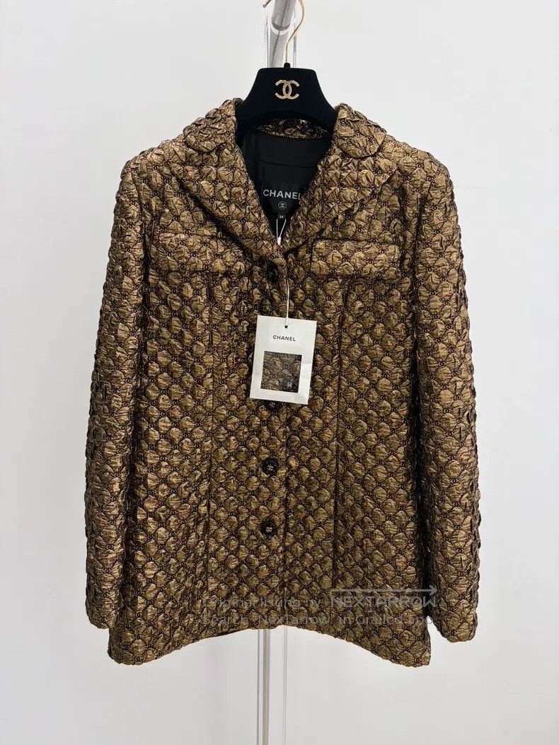 Chanel Chanel Golden coat Size XS / US 0-2 / IT 36-38 - 1 Thumbnail