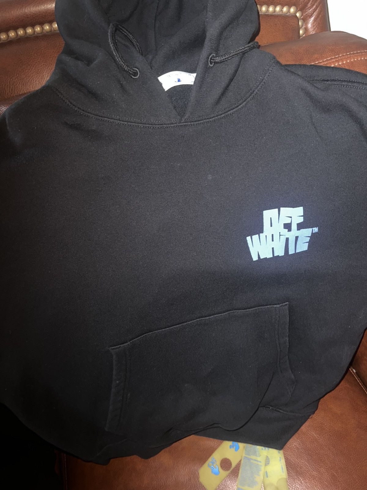 Off-White Off- White Last Supper Edition Size US XS / EU 42 / 0 - 7 Thumbnail