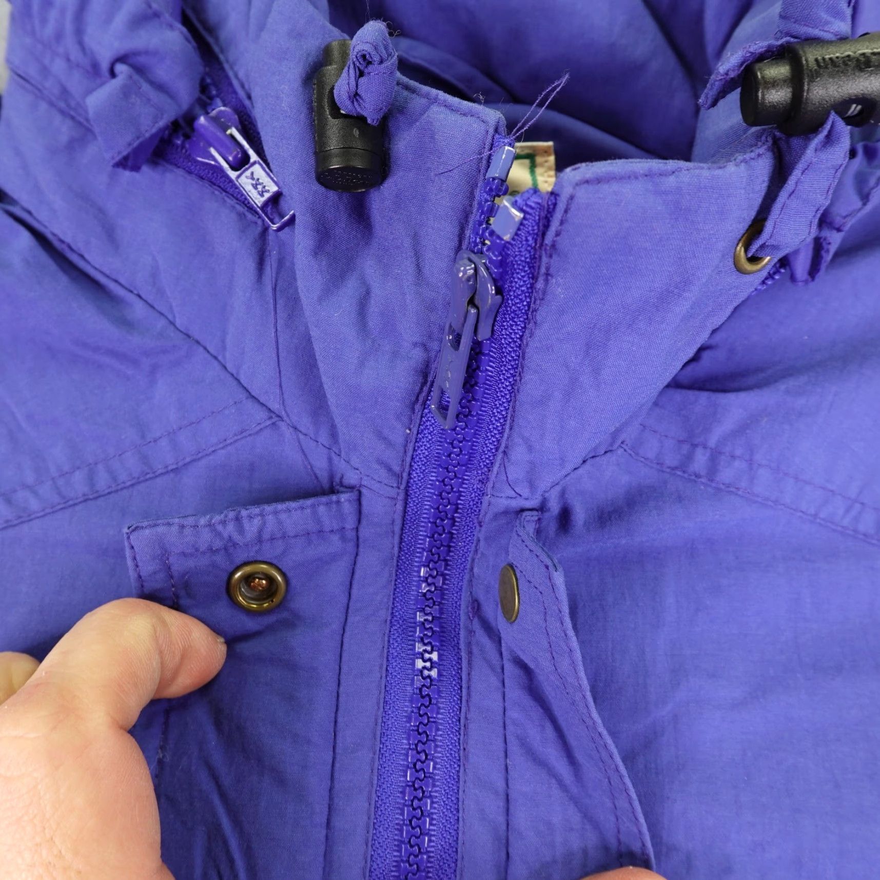 Vintage VINTAGE LL BEAN Jacket Womens Medium Windbreaker Hooded Zip Snap Blue 90s Outdoor Coat Womens Medium Blue LL Bean Jacket Size M / US 6-8 / IT 42-44 - 5 Thumbnail