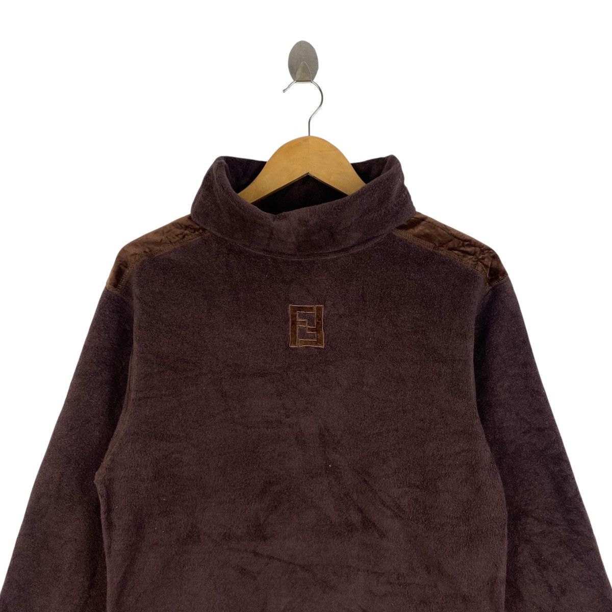 Fendi FENDI Roma Made In Italy Center Logo Fleece Long Sleeve Size S / US 4 / IT 40 - 4 Thumbnail