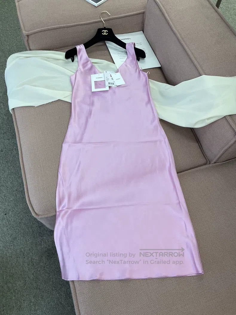 Chanel Chanel 23P pink silk satin dress Size XS / US 0-2 / IT 36-38 - 1 Thumbnail