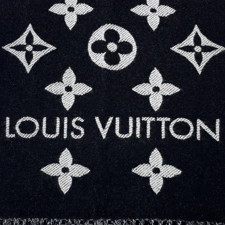 Louis Vuitton Louis Vuitton Black logo presbyopic full print wool fringe Size ONE SIZE - 3 Thumbnail