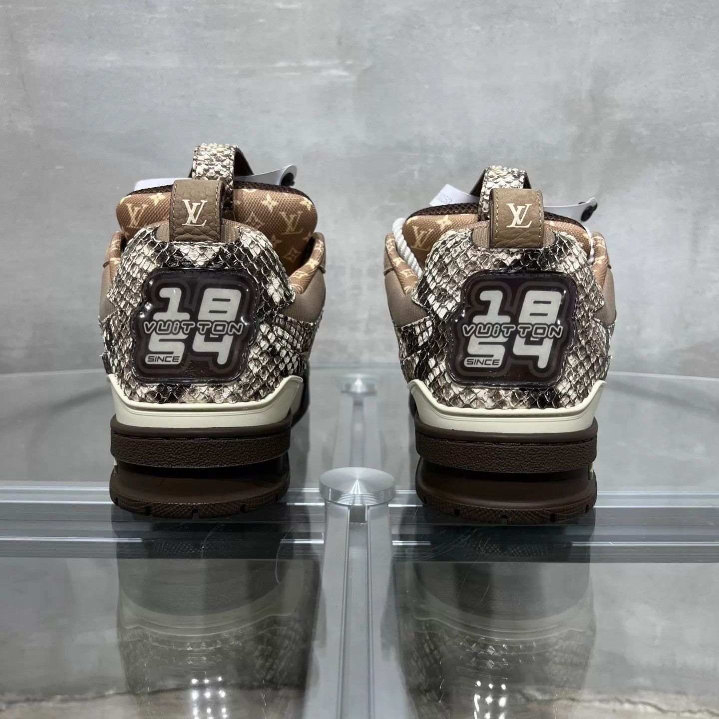 Louis Vuitton LV Skate Snake Brown Skate Shoes UK7 (41) New With Box Size US 8 / EU 41 - 6 Thumbnail
