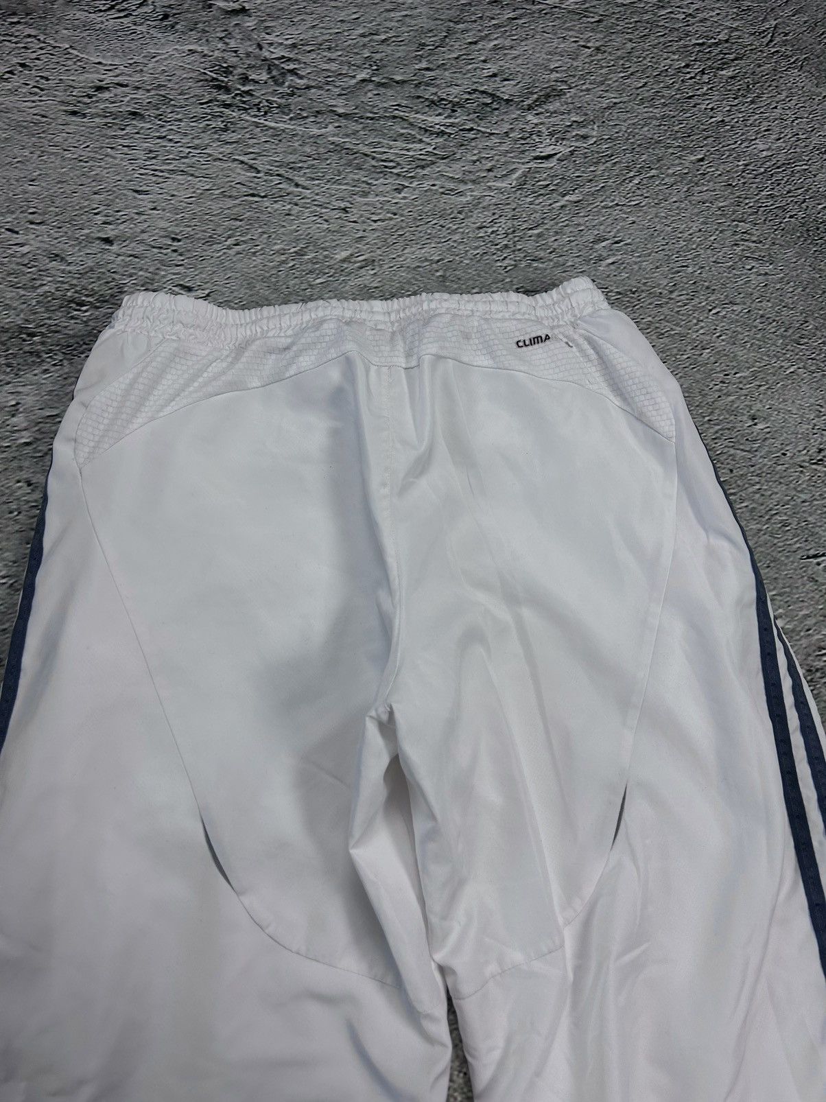 Adidas × Vintage Adidas vintage white track pants small logo 2000s Size US 28 / EU 44 - 8 Thumbnail