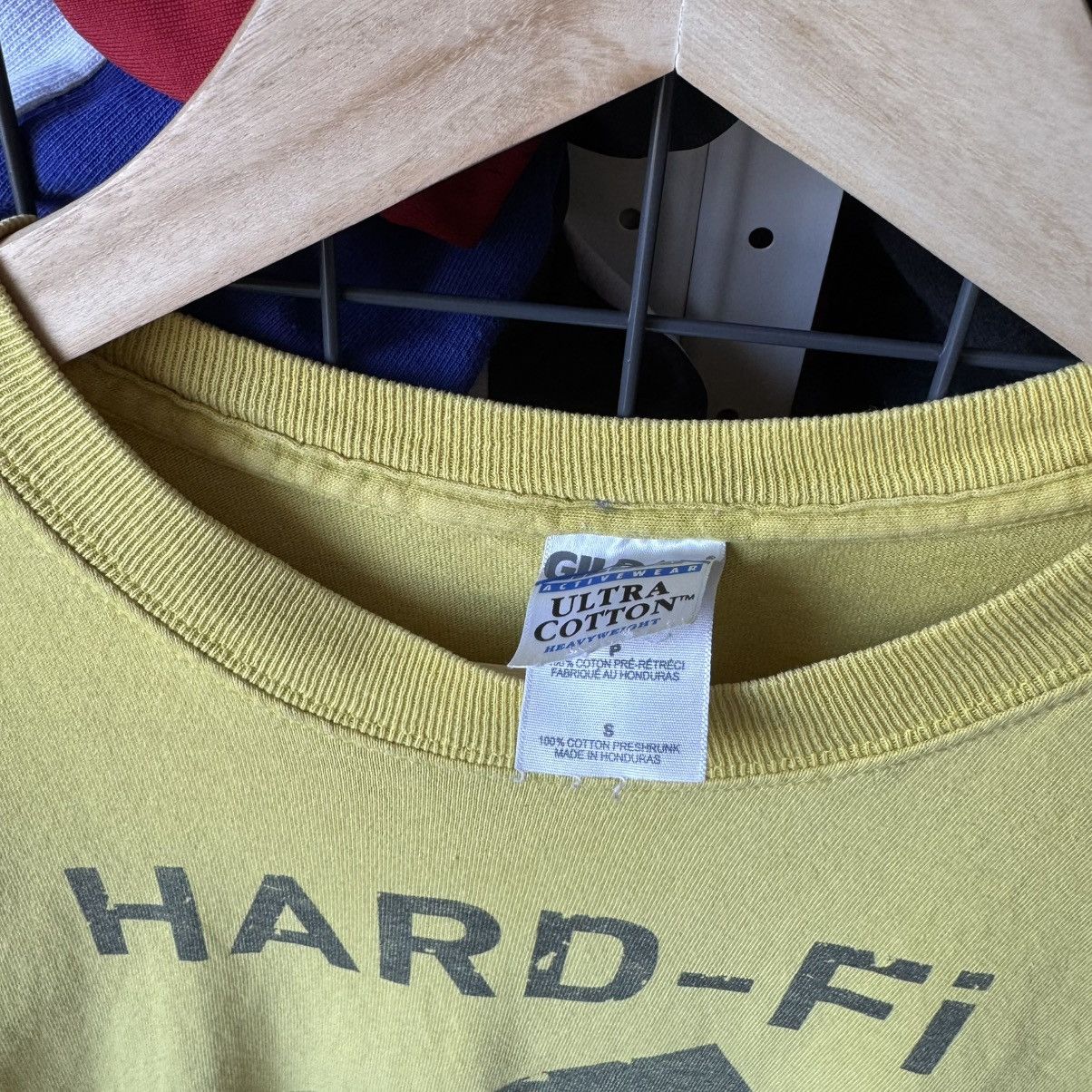 Band Tees Vintage 2005 Hard-Fi Stars of CCTV Band T-shirt Size US S / EU 44-46 / 1 - 4 Thumbnail