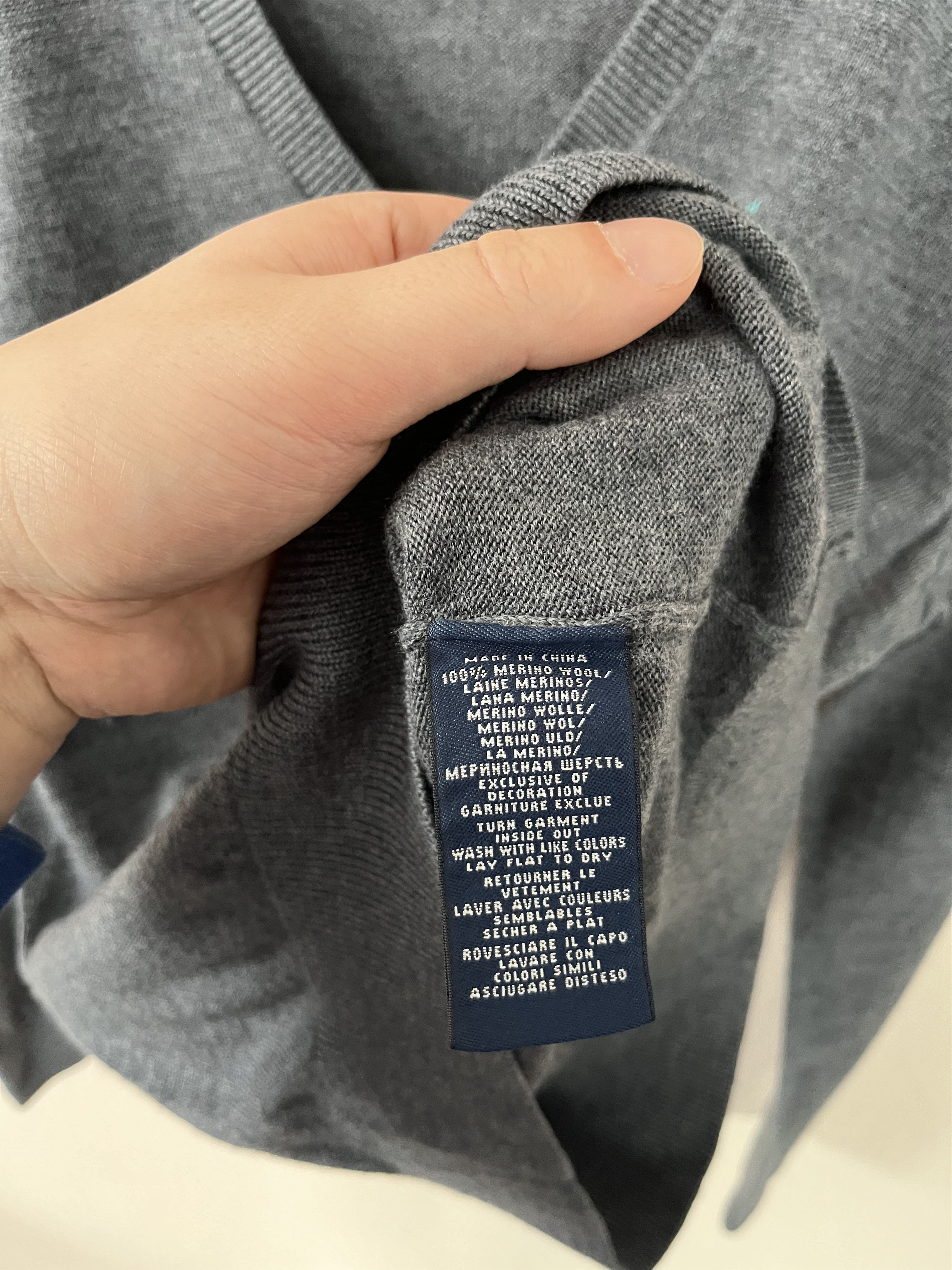 Polo Ralph Lauren Ralph Lauren Sport Wool Sweater Womens Gray V Neck Size L / US 10 / IT 46 - 6 Thumbnail