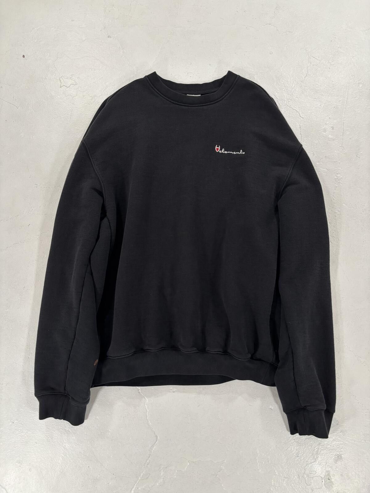Vetements Vetements 2016 Champion Crewneck Size US M / EU 48-50 / 2 - 1 Thumbnail