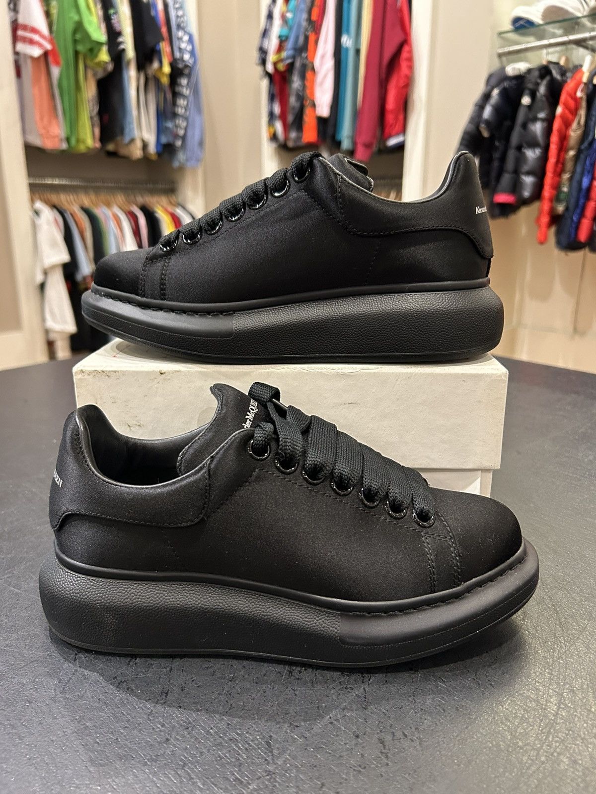 Alexander McQueen Alexander McQueen Oversized Sneaker Satin Size US 6 / IT 36 - 1 Thumbnail