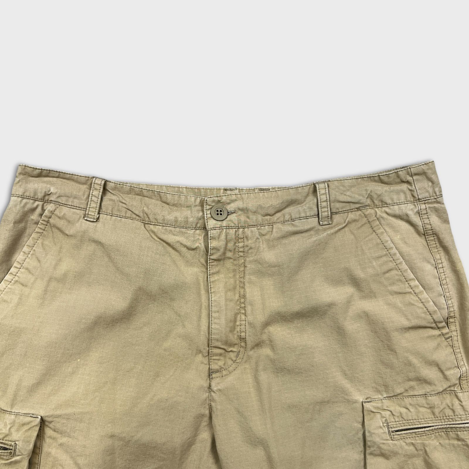 Nike × Vintage Nike Sportswear Shorts Size 36 Swoosh Cargo Khaki Pants Size US 36 / EU 52 - 2 Thumbnail