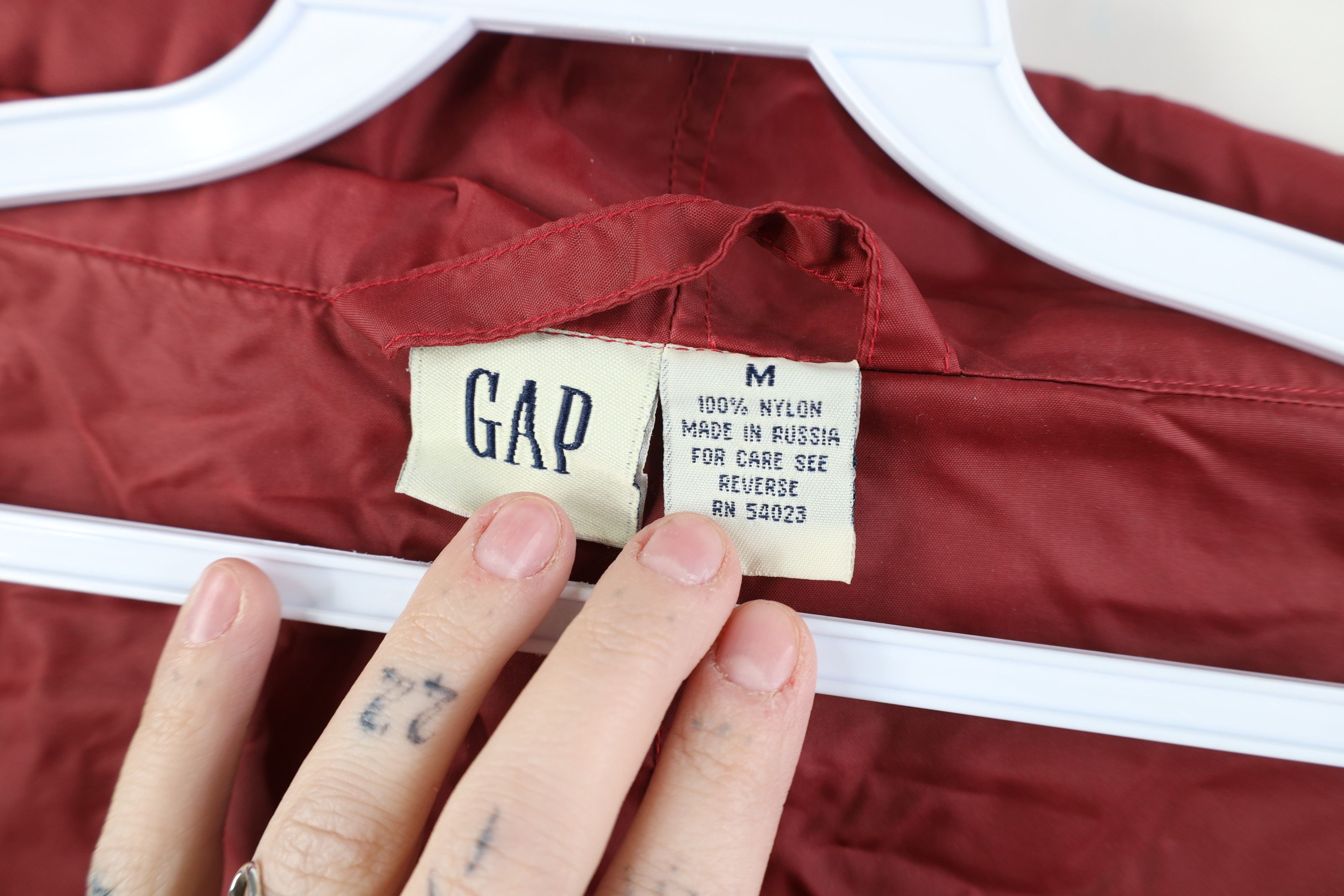 Gap Vintage 90s Gap Full Zip Hooded Windbreaker Parka Jacket Red Size US M / EU 48-50 / 2 - 11 Thumbnail
