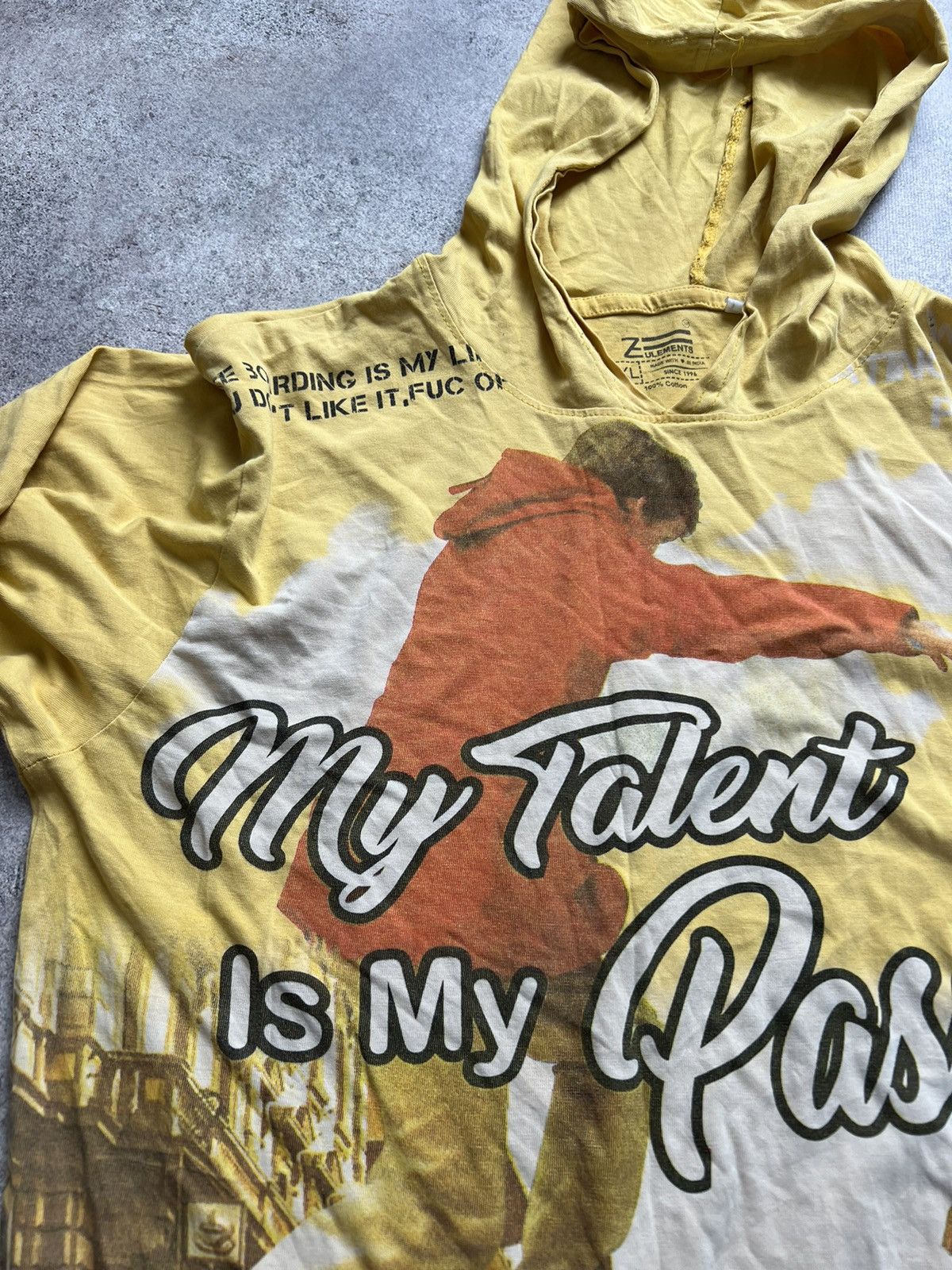 Vintage Z Ulements vintage skateboard hoodie Size US XL / EU 56 / 4 - 4 Thumbnail