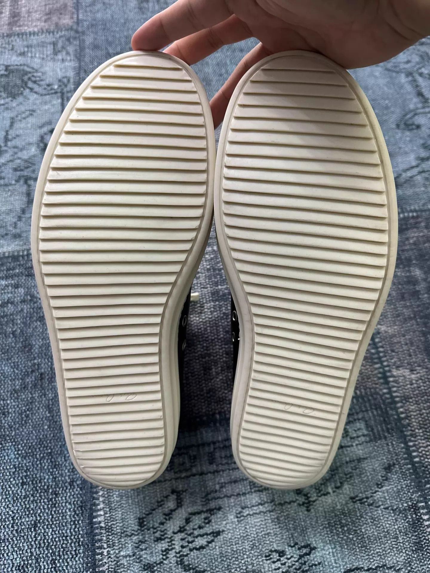 Rick Owens Rick Owens Mainline Low Top Sheepskin 45 (44) Worn 2x Size US 11 / EU 44 - 5 Thumbnail