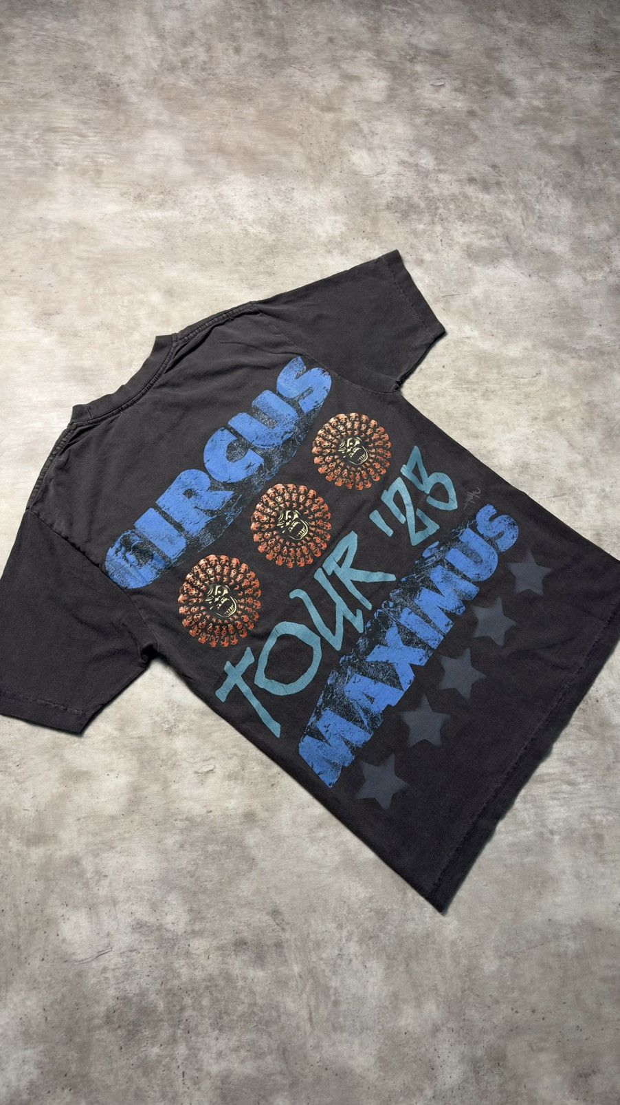 Travis Scott Vtg Travis Scott Utopia Circus Maximus L.A. Exclusive Tee S Size US S / EU 44-46 / 1 - 8 Thumbnail