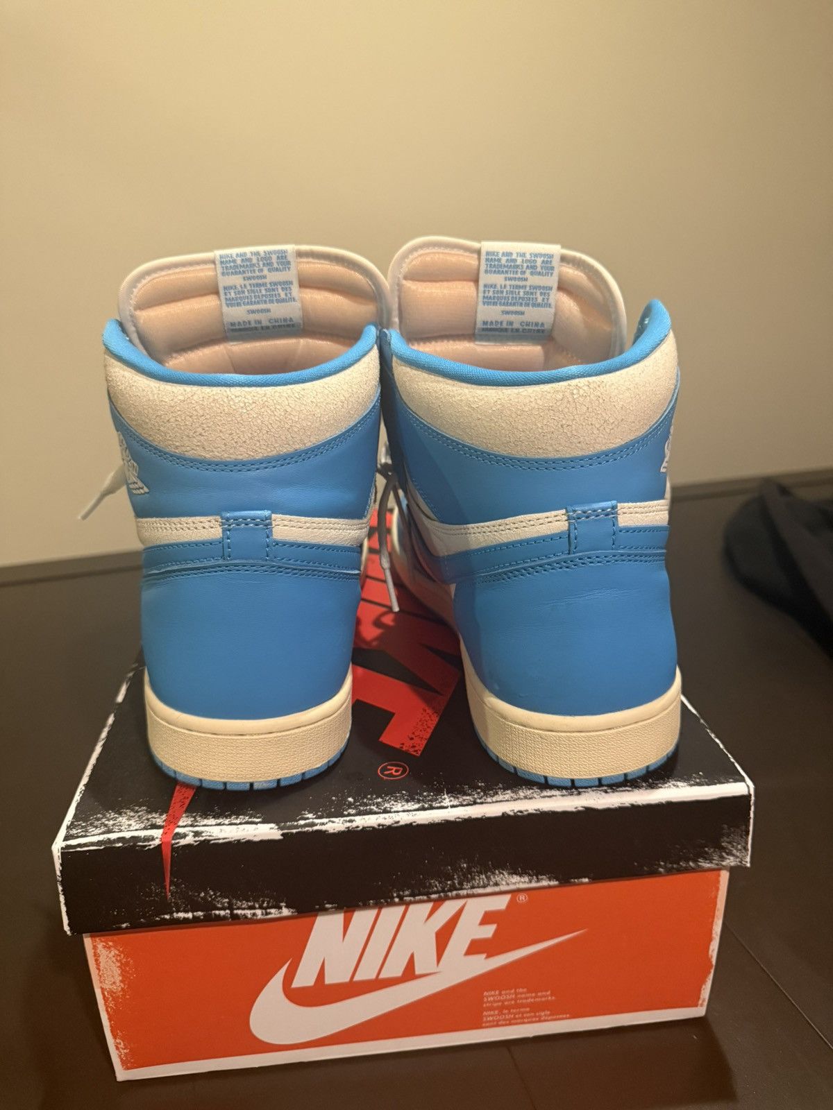Jordan Brand Jordan 1 UNC Size US 12 / EU 45 - 4 Thumbnail