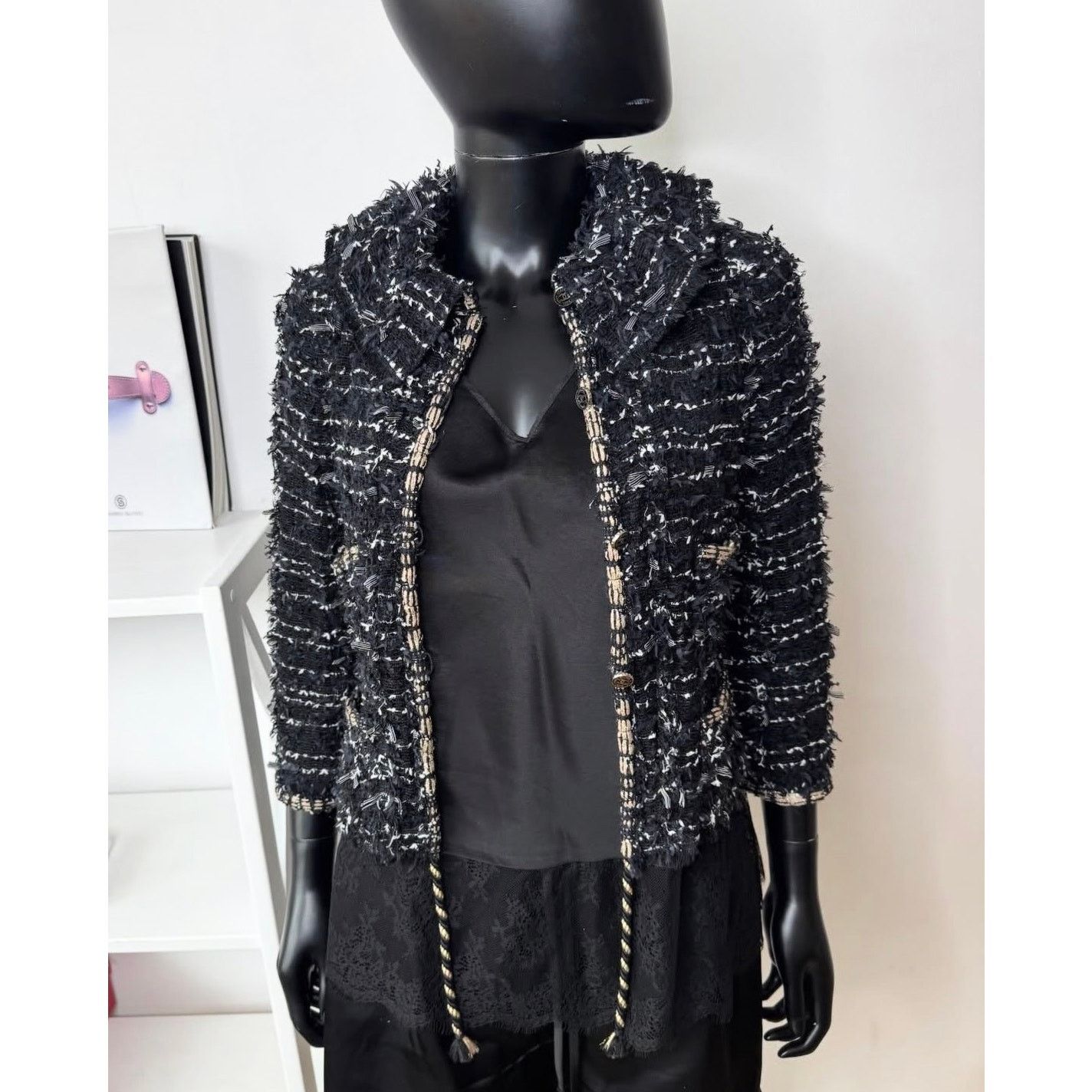 Chanel Chanel SS06 Fantasy Tweed Black Rope Trim Jacket Sz.38 Size S / US 4 / IT 40 - 6 Thumbnail
