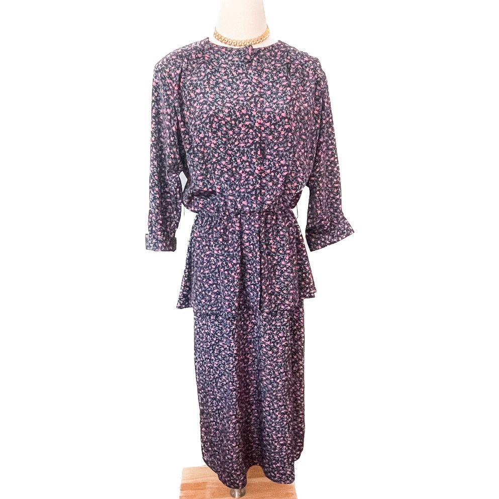 Vintage Vintage ditzy floral peplum secretary dress S-M-L Size M / US 6-8 / IT 42-44 - 2 Thumbnail