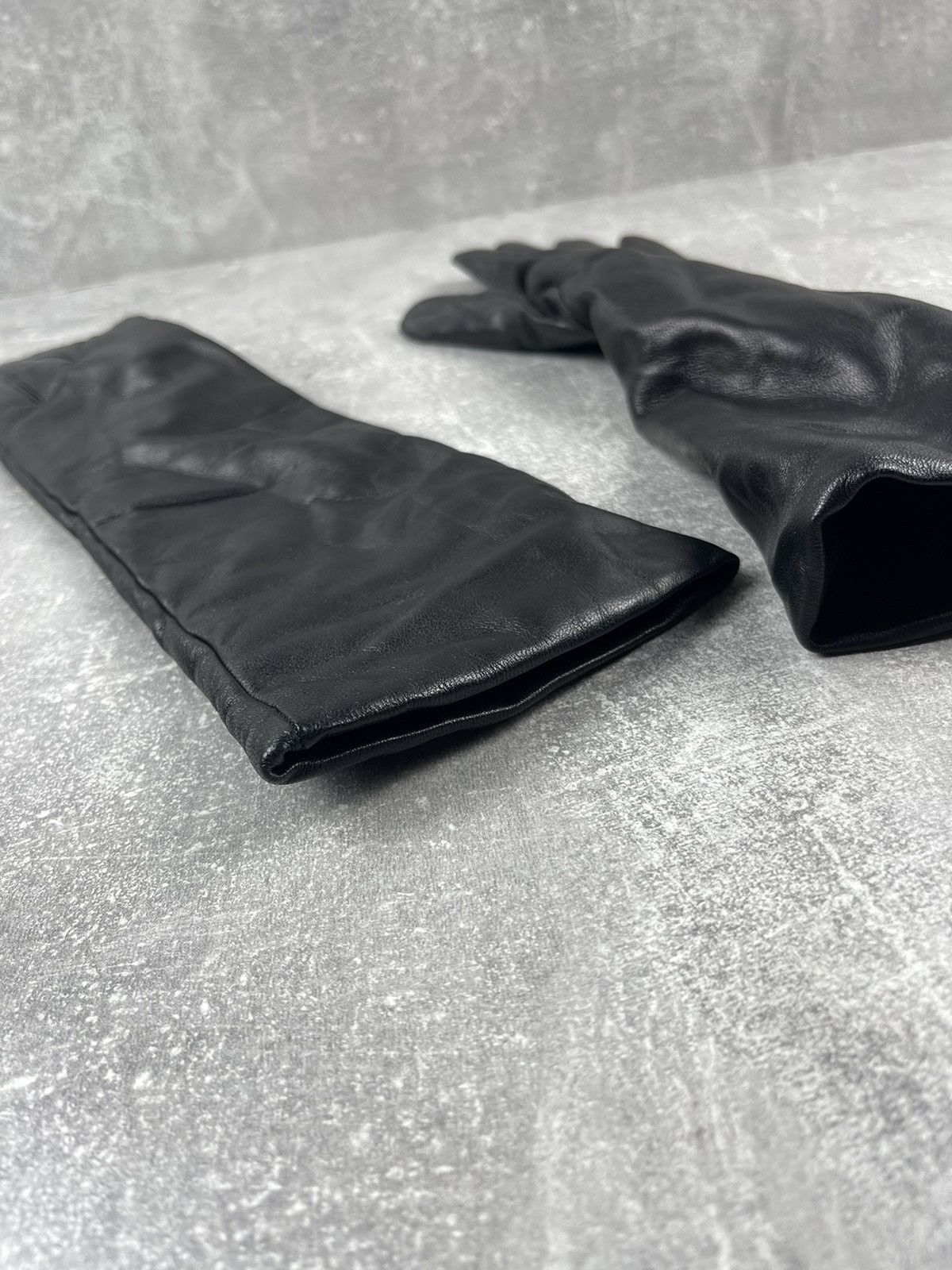Escada × Genuine Leather Escada Leather Black Long Gloves Cashmere Lining Size S Size ONE SIZE - 9 Thumbnail