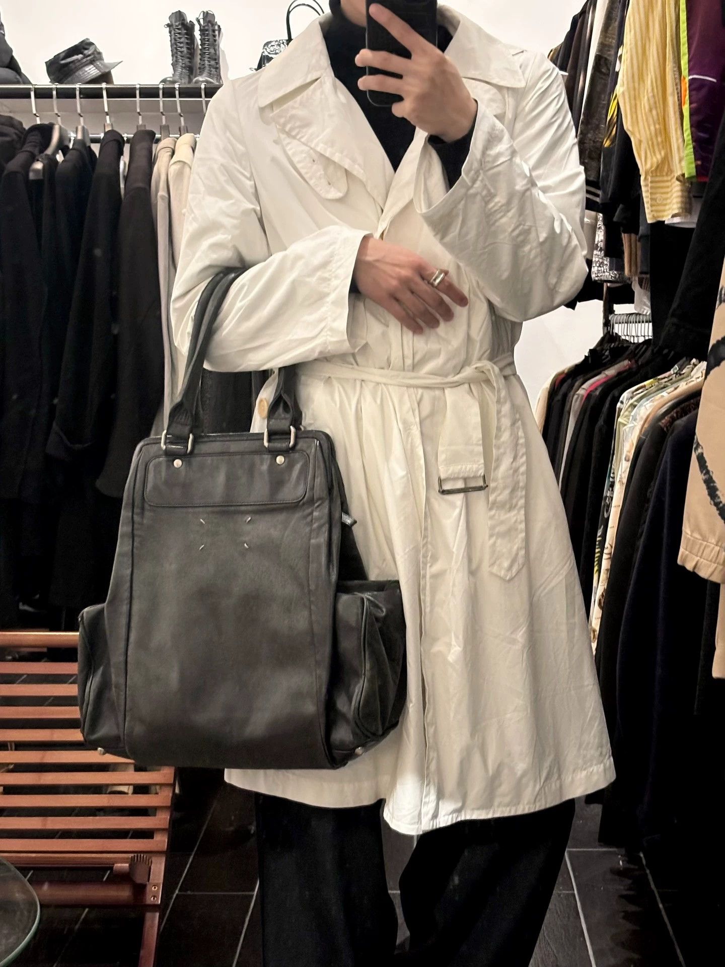 Maison Margiela Maison Margiela 2009 Overlapping Leather Tote Size ONE SIZE - 2 Thumbnail
