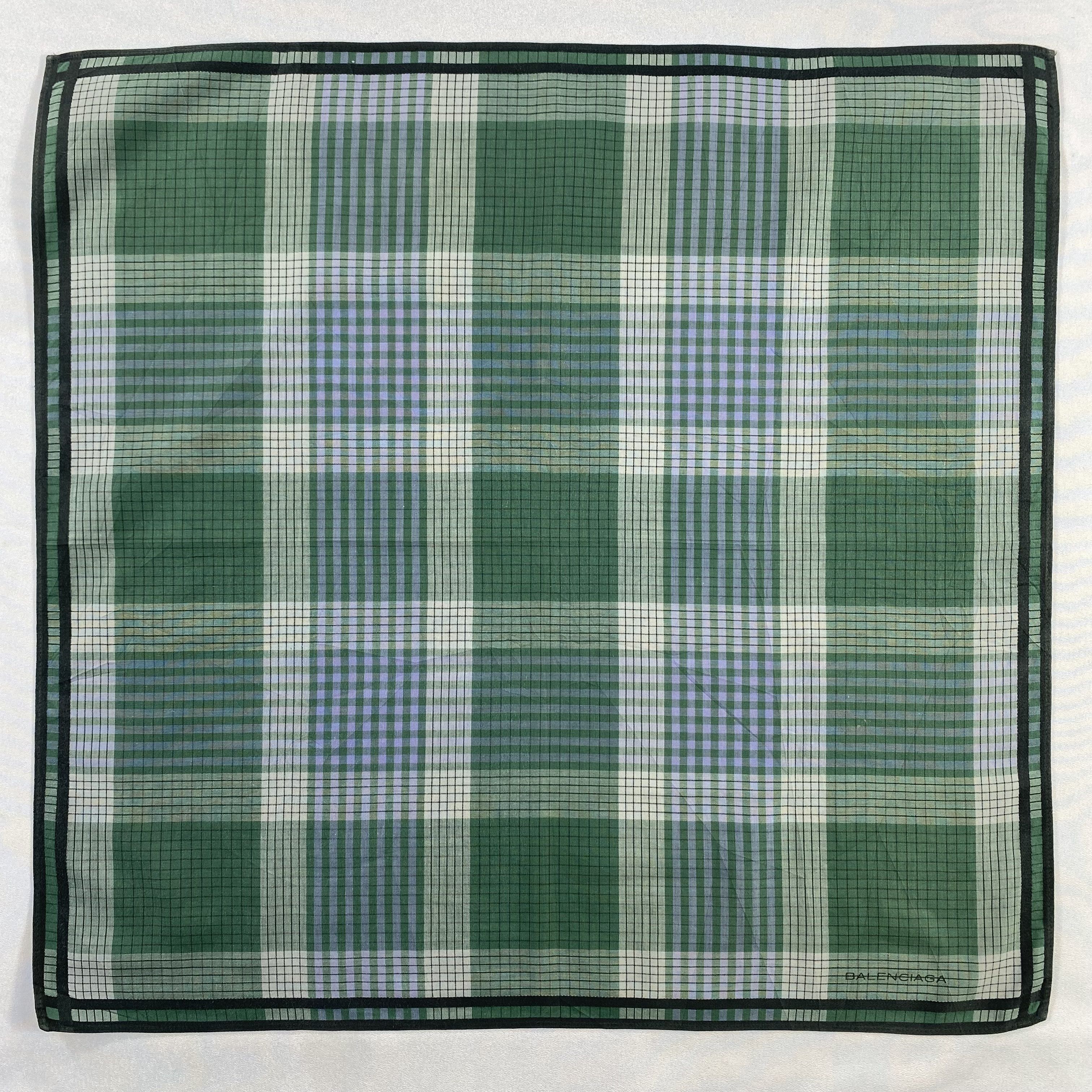 Vintage Balenciaga Bandana/ Handkerchief / Neckerchief-P914 Size ONE SIZE - 1 Thumbnail