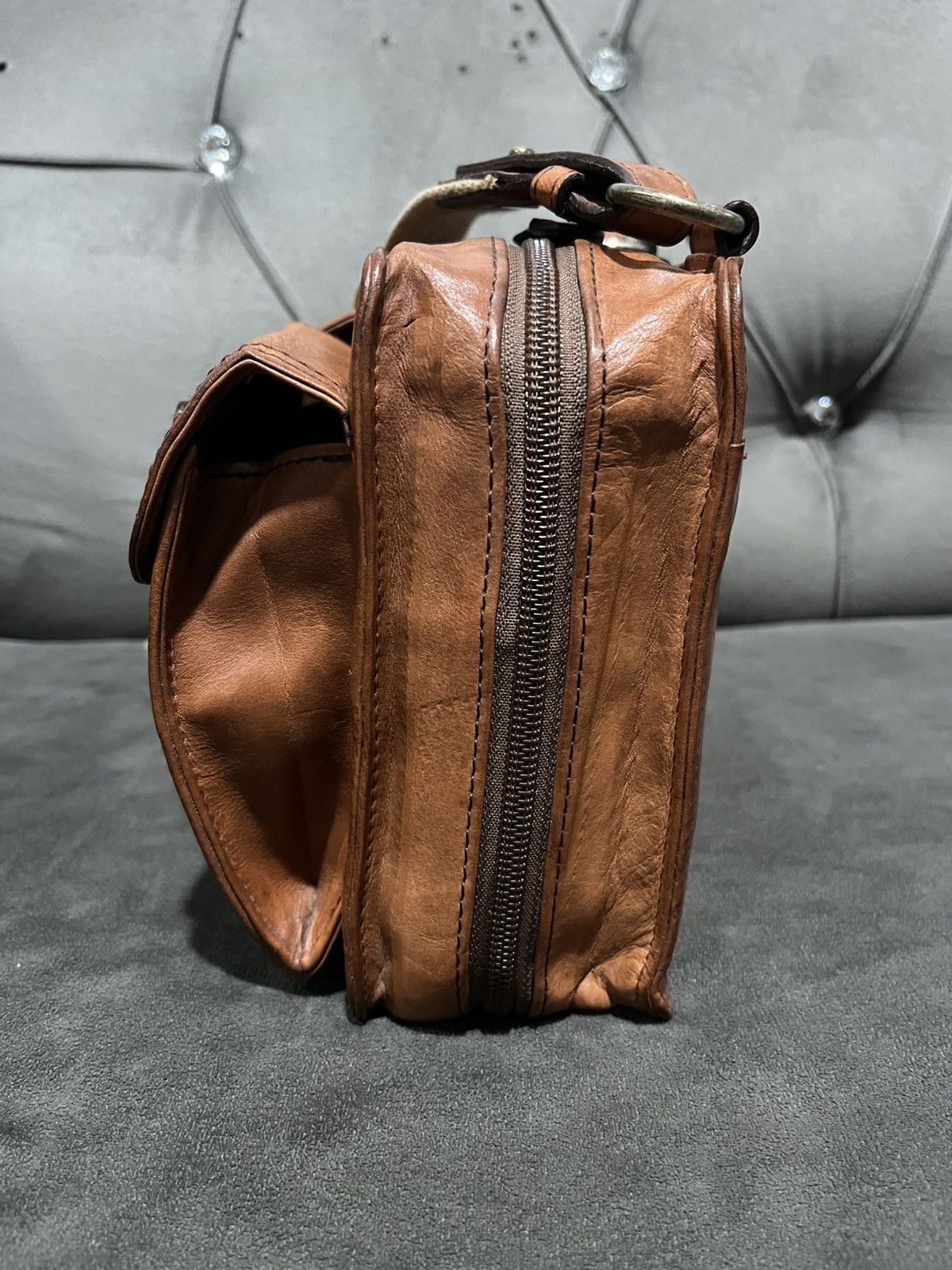 Leather Japanese Brand Silver Lake Club Leather Shoulder Bag Size ONE SIZE - 4 Thumbnail