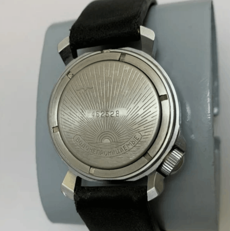 Vintage Vintage Vostok Komandirskie Mechanical USSR Watch 1203 Size ONE SIZE - 4 Thumbnail