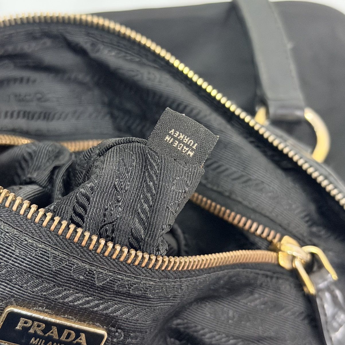 Prada Prada Nylon Large Tote Bag Size ONE SIZE - 13 Thumbnail