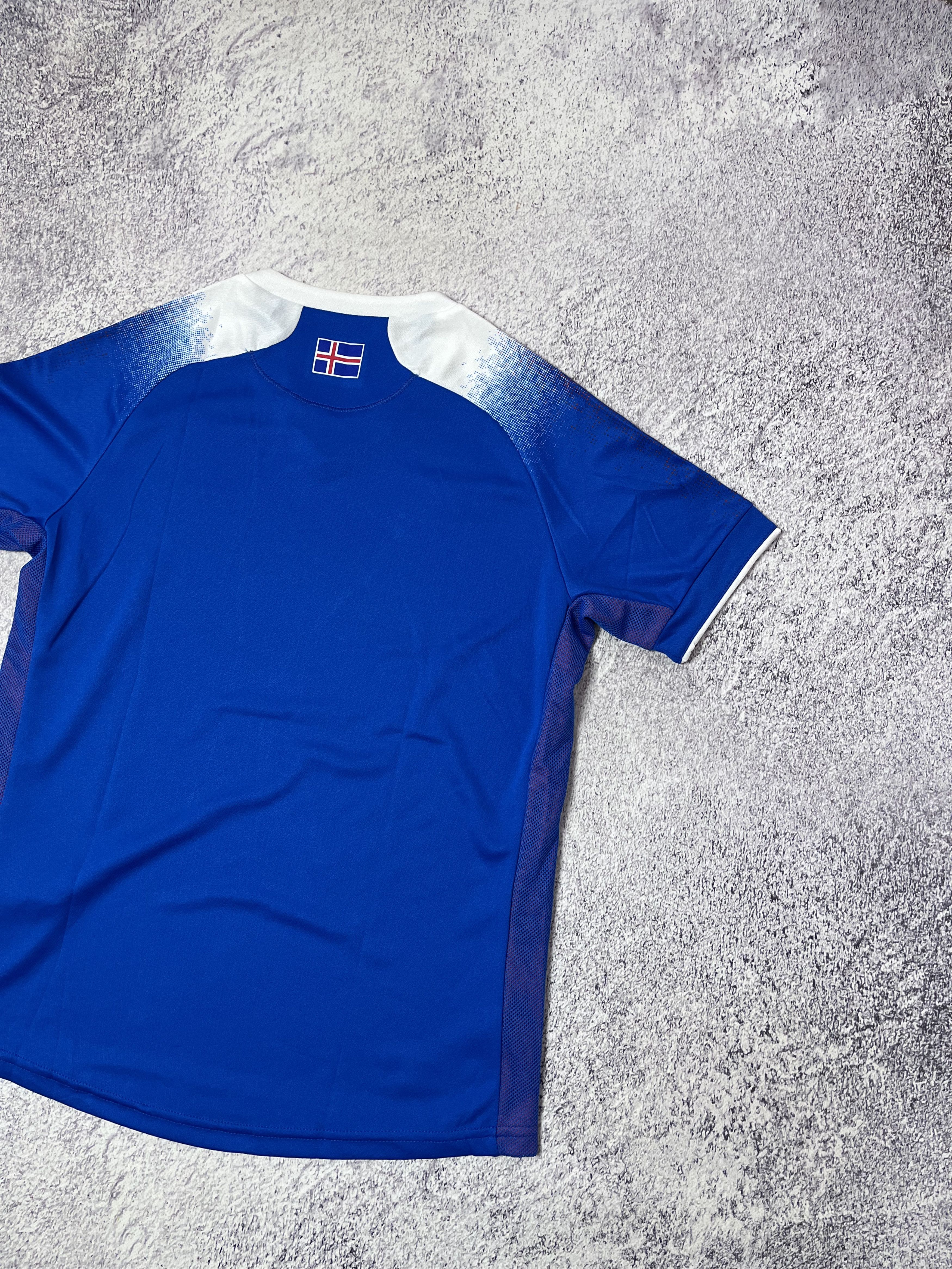 Errea Men soccer jersey Iseland KSI size Xs errea sport Size US XS / EU 42 / 0 - 11 Thumbnail