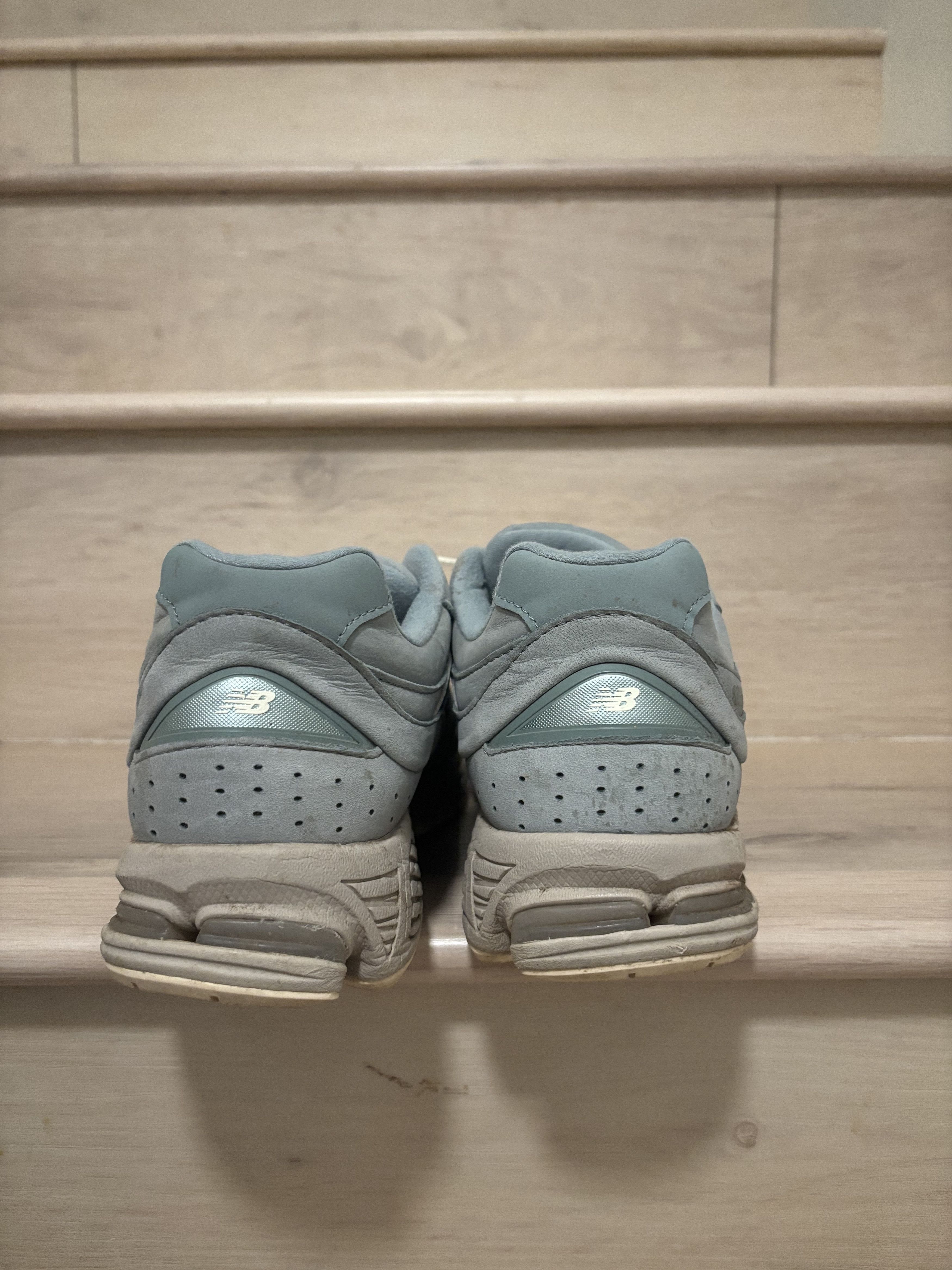 New Balance Kith New balance 2002R Pistachio Size US 9.5 / EU 42-43 - 2 Thumbnail