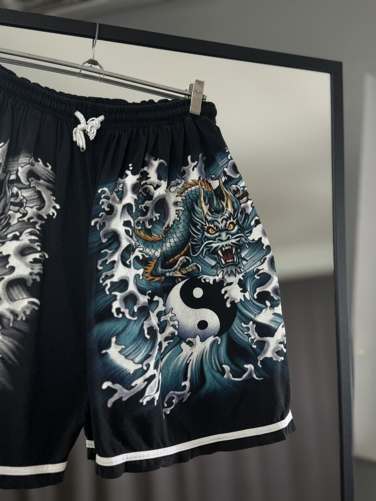 Other Japan Anime Shorts Nirvana Band Tee japanese Opium Vintage Size US 36 / EU 52 - 6 Thumbnail