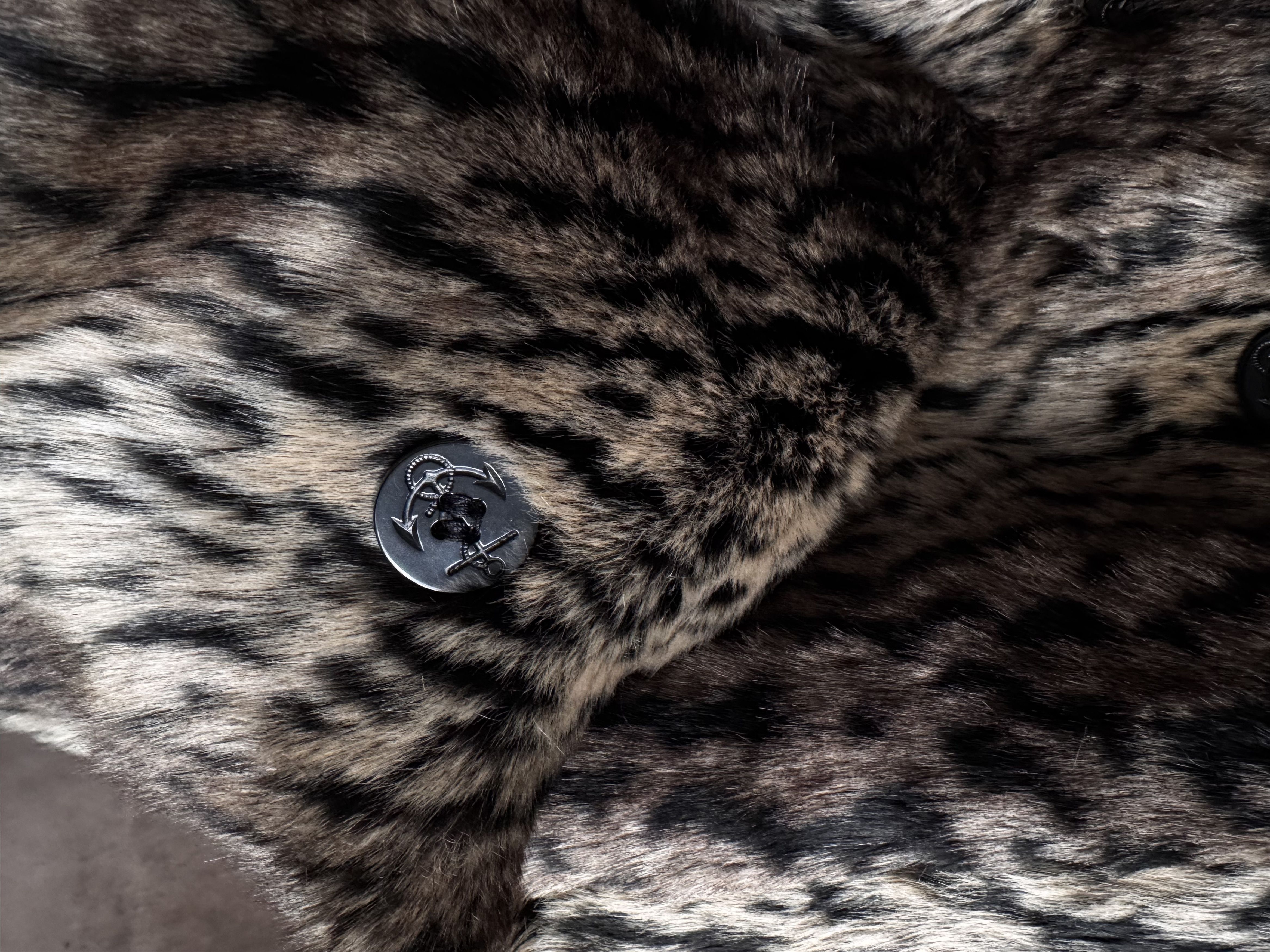 Schott × Supreme FW17 Supreme x Schott Leopard Faux Fur Peacoat Size M