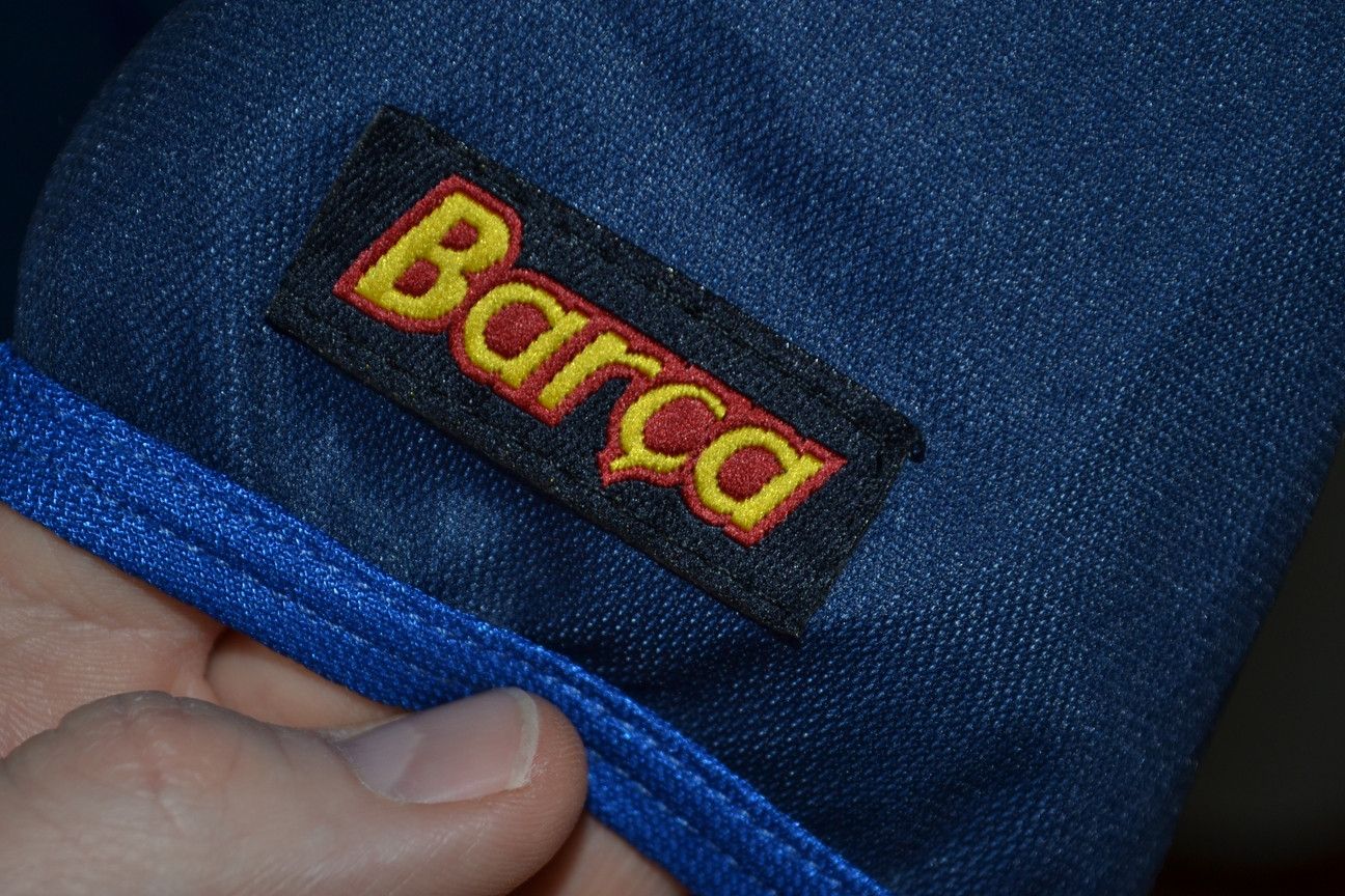 Vintage Vintage Official FC Barcelona Football Jersey #9 Kluivert XL Size US XL / EU 56 / 4 - 4 Thumbnail
