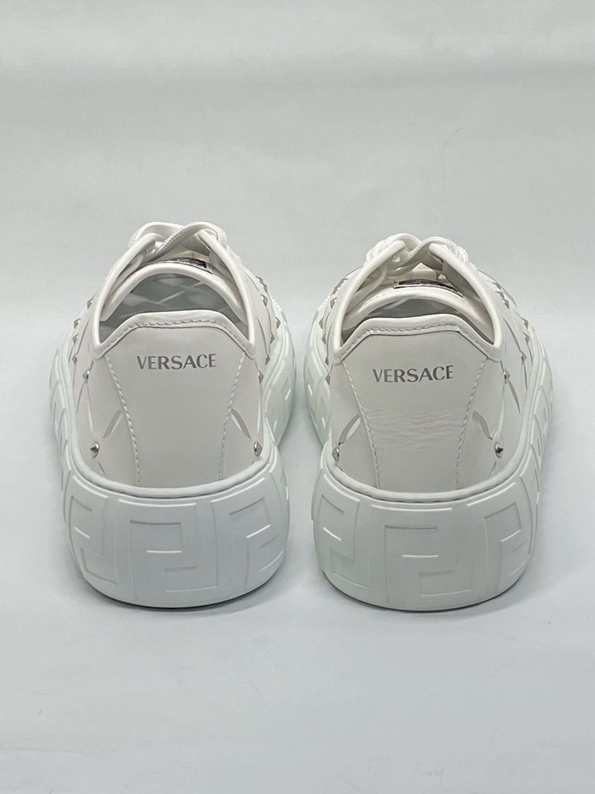 Versace Versace Laser-Cut Low-Top Leather Sneakers size 42/us size 9 Size US 9 / EU 42 - 5 Thumbnail