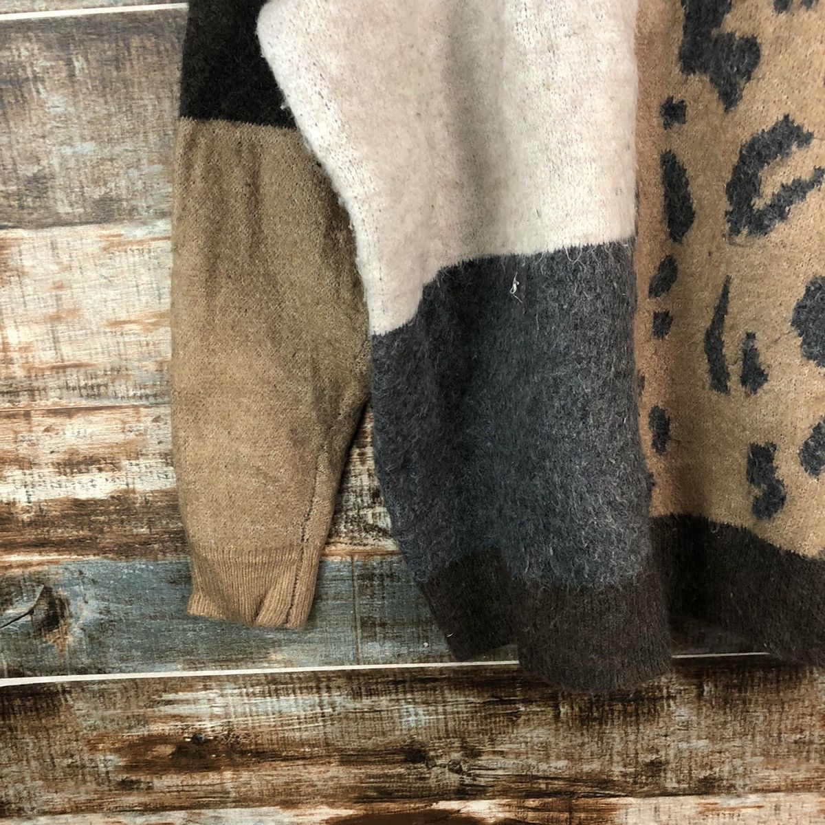 DL Japan patchwork cheetah Brown Knitwear #C656
