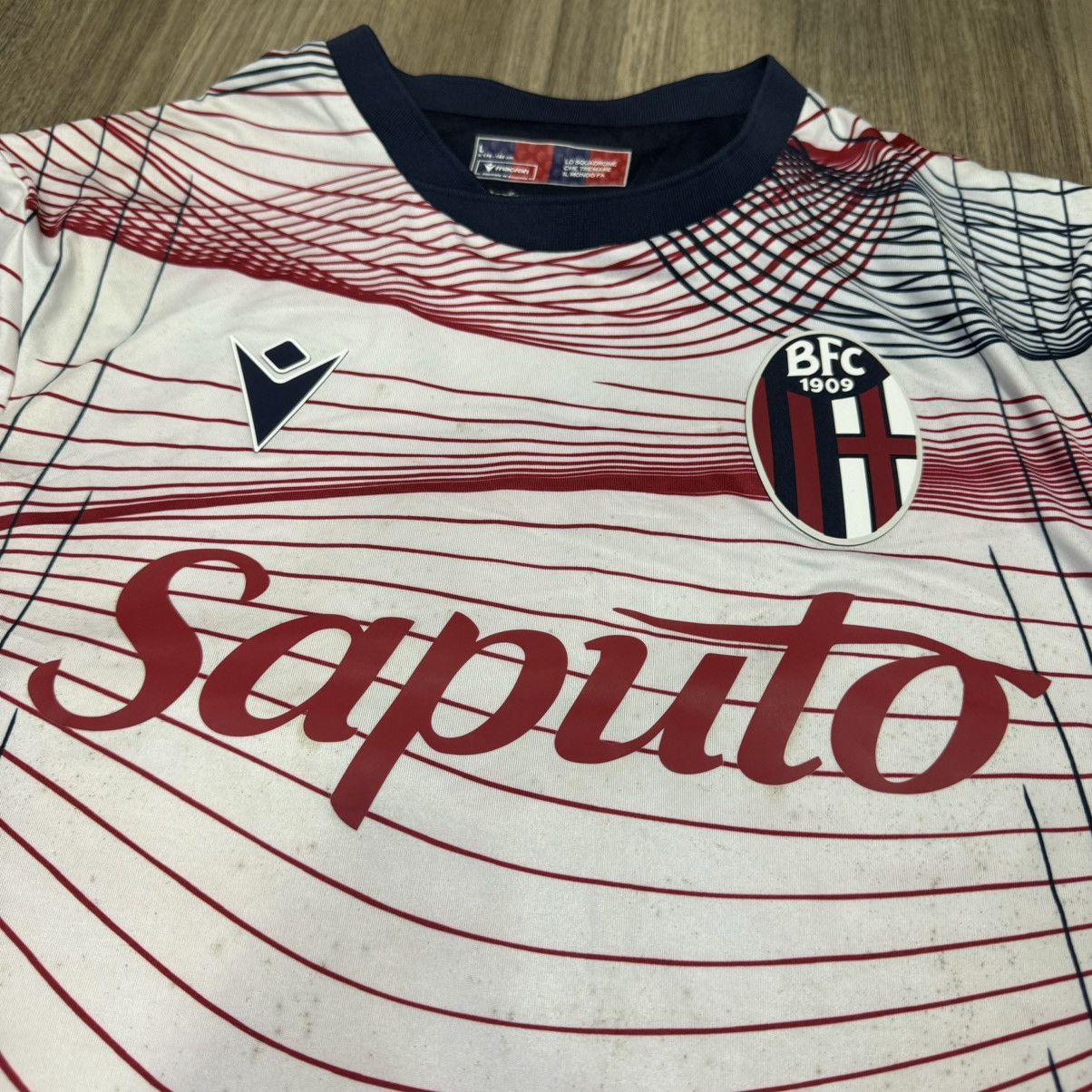 Macron Bologna 23/24 match worn shirt #56 Saelemaekers Size US L / EU 52-54 / 3 - 3 Thumbnail