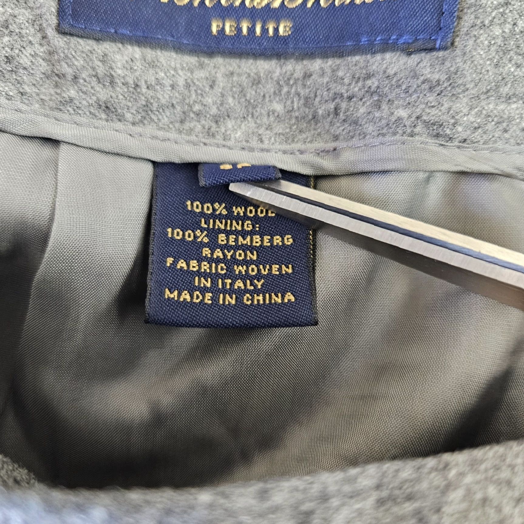 Brooks Brothers VINTAGE Brooks Brothers Skirt Wool Gray Lined Solid Size 8P Knee Length Straight & Pencil Womens Size 30" / US 8 / IT 44 - 3 Thumbnail