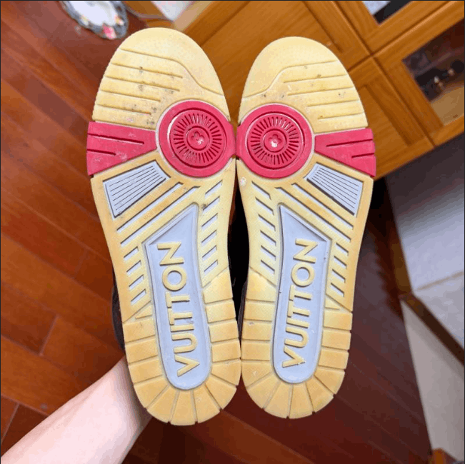 Louis Vuitton Louis Vuitton low-top sneakers Size US 9 / EU 42 - 6 Thumbnail