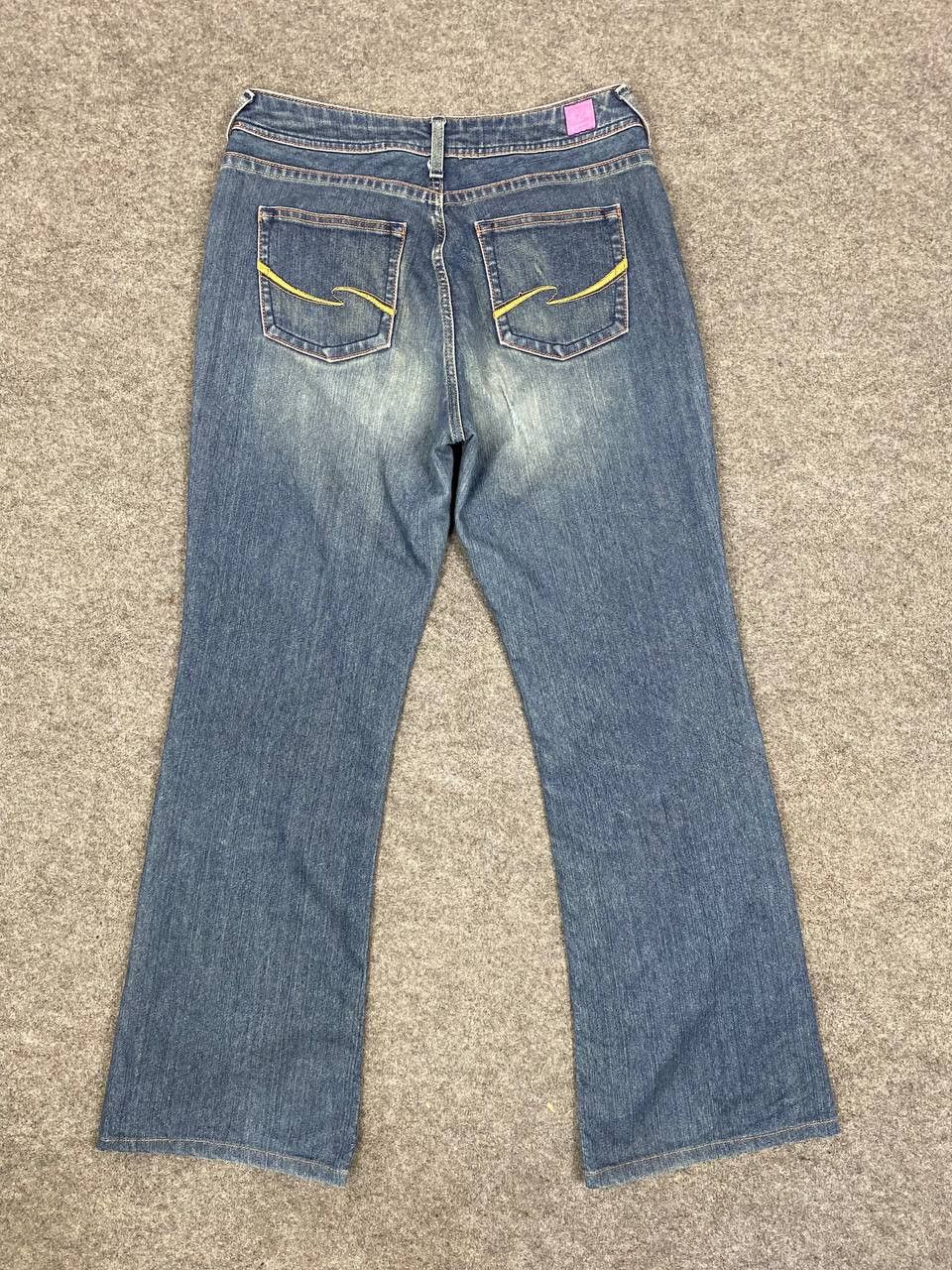 Japanese Brand bobson japanese brand bootcut flare denim Size 32" / US 10 / IT 46 - 1 Thumbnail