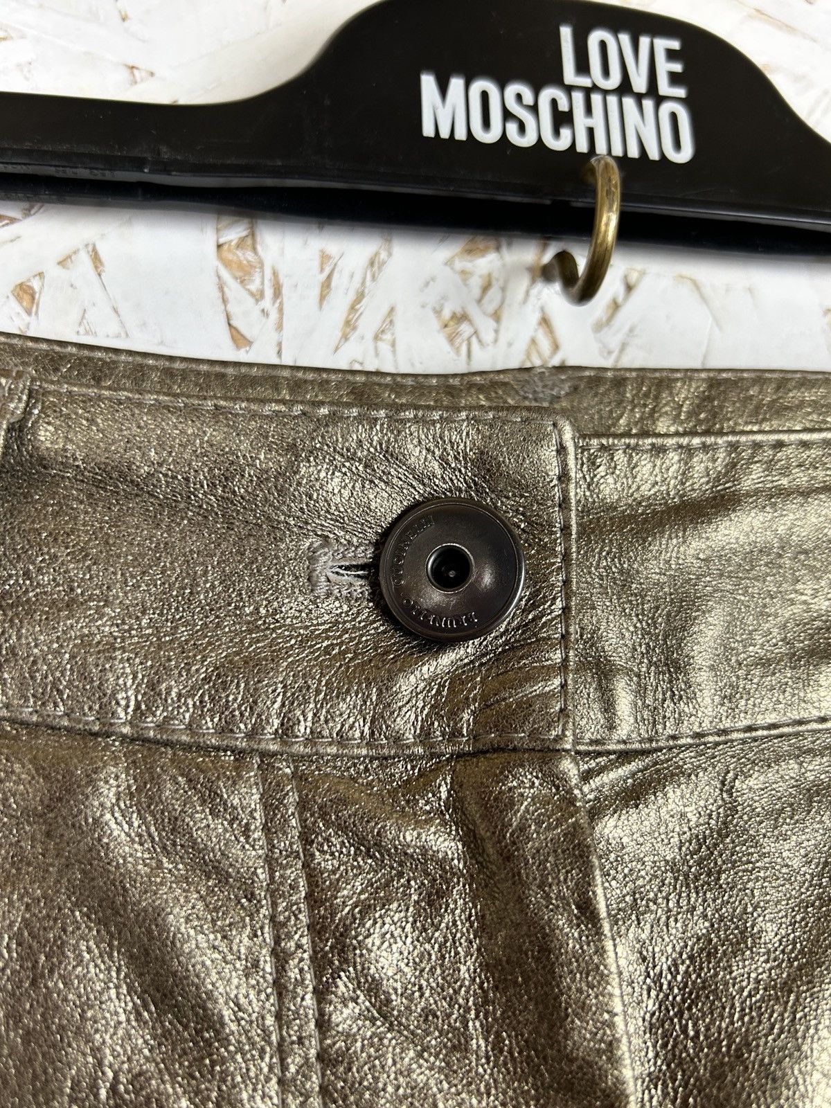 Brunello Cucinelli Brunello Cucinelli Gold Metallic Leather Trousers Pants Size 27" / US 4 / IT 40 - 3 Thumbnail