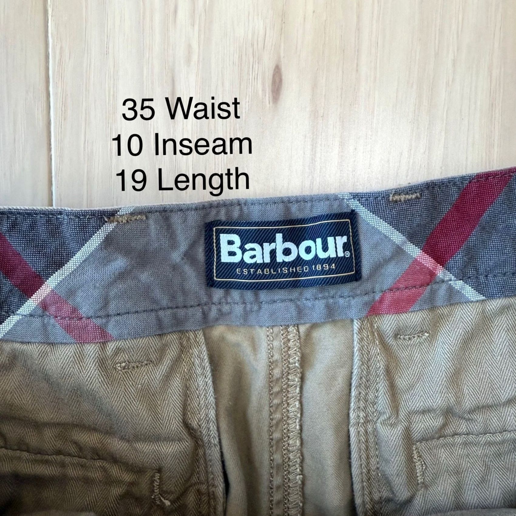 Barbour Barbour Chino Shorts 35 Beige Khaki Streetwear Casual Minimalist Men Shorts Regular Belted Front Flat Front Size US 35 - 5 Thumbnail