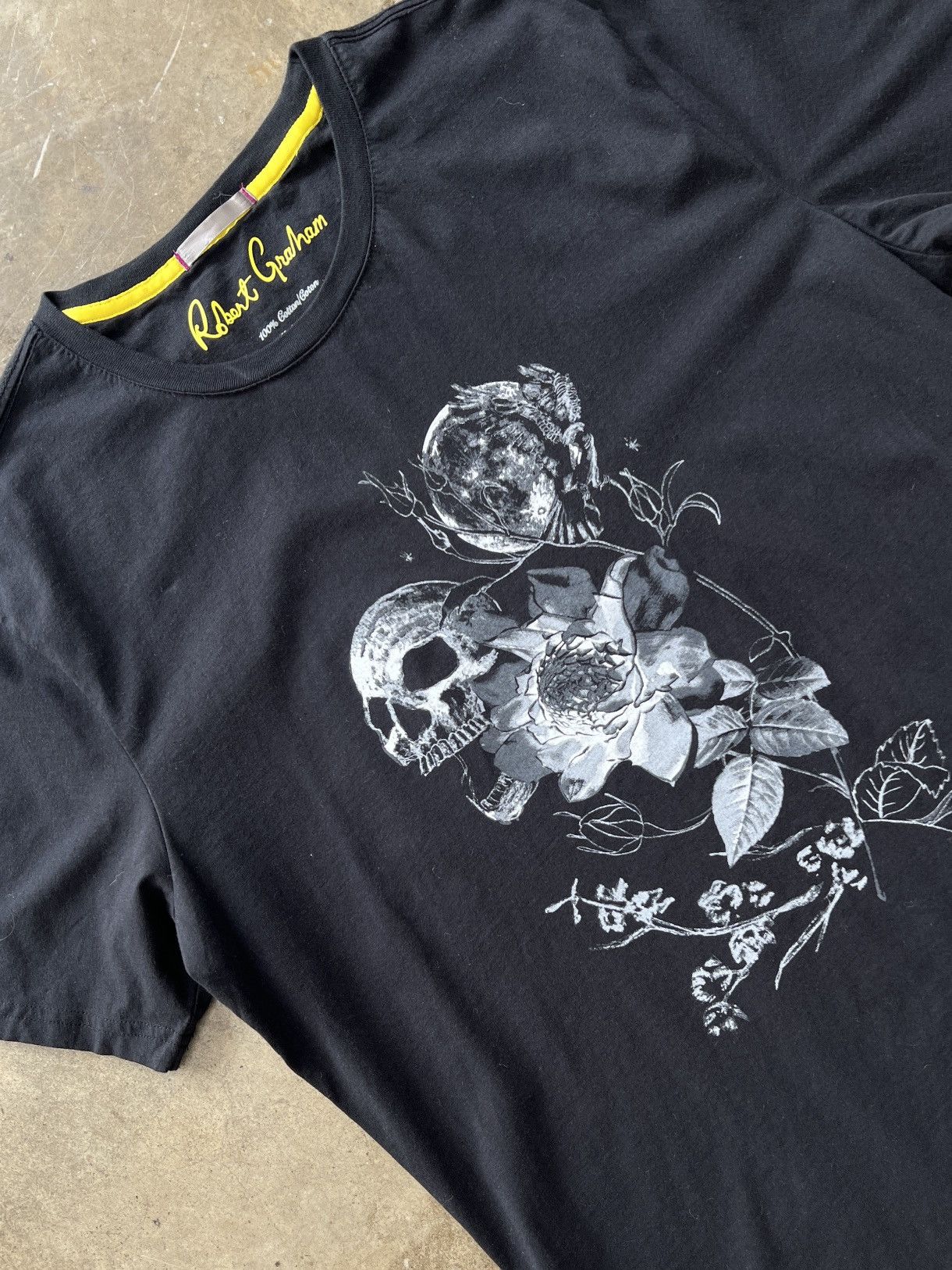 Vintage Robert Graham Ed Hardly Inspo Skull Rose Tee Large Size US L / EU 52-54 / 3 - 1 Thumbnail